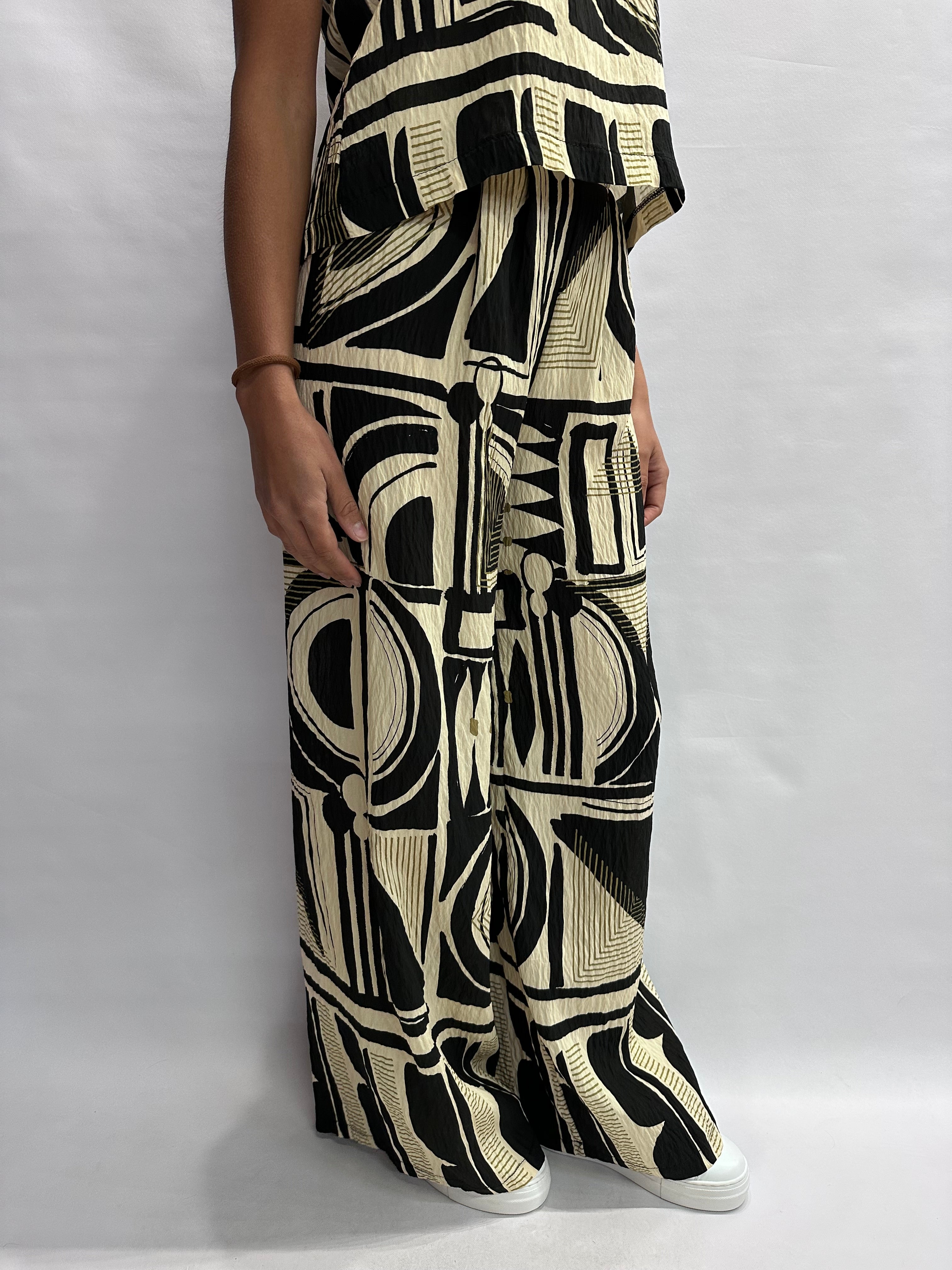 Pantalone RINASCIMENTO a palazzo trama optical disponibile anche con canotta in coordinato, COD: CFC0020343002