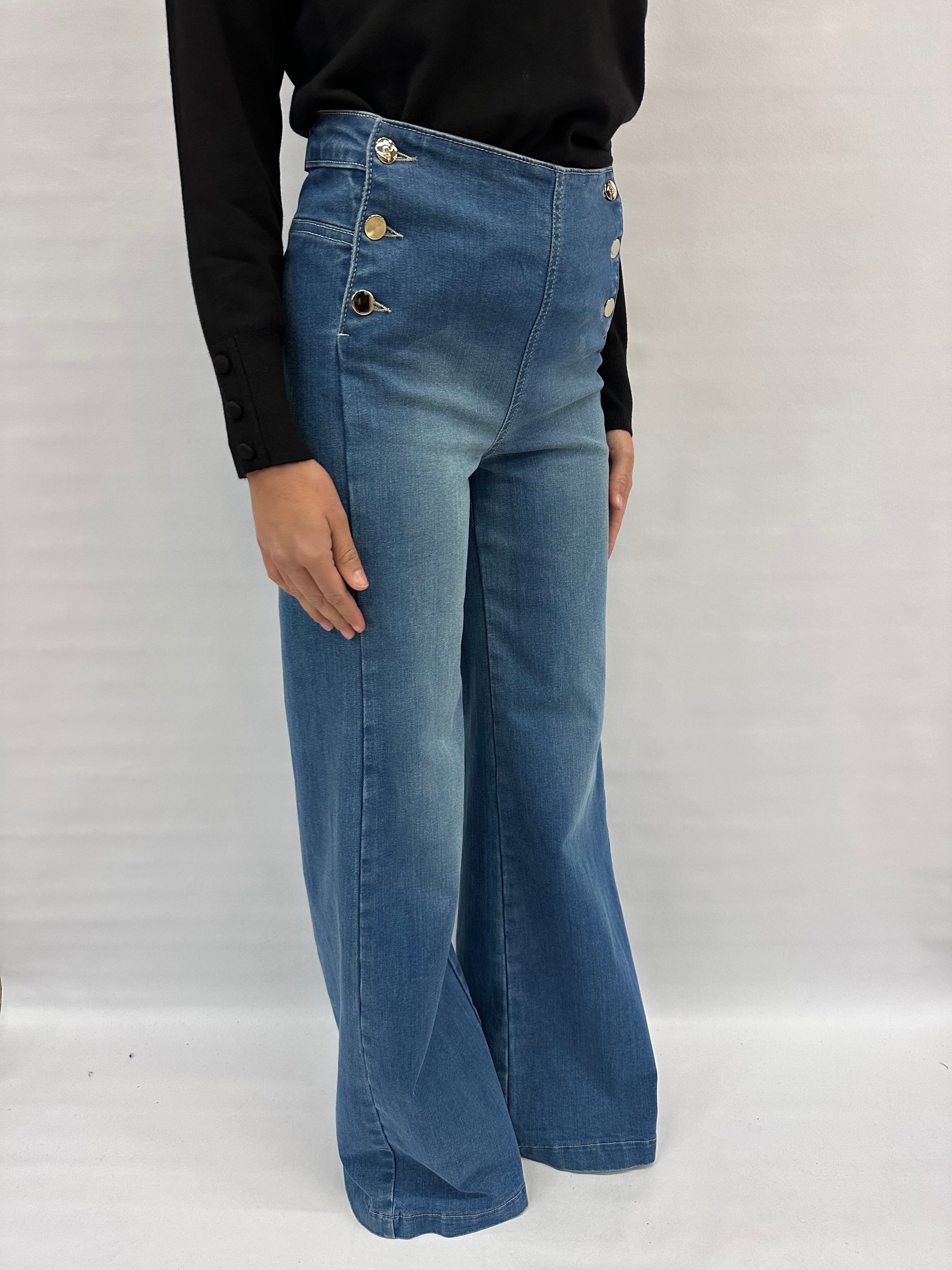 Jeans RINASCIMENTO a zampa  COD: CFC0122529003