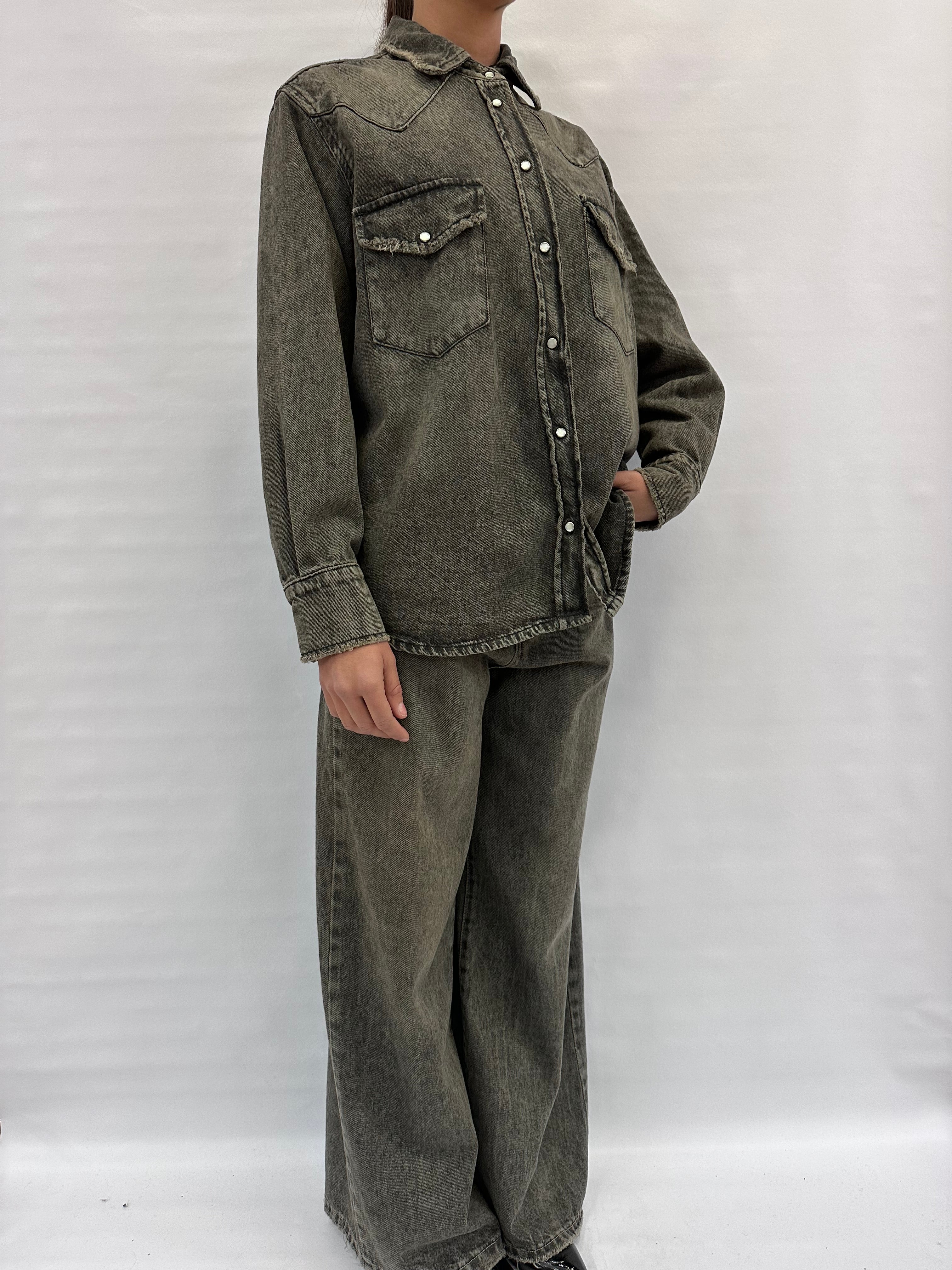 Jeans TENSIONE IN gambia molto ampia disponibile anche con camicia coordinata - COD: GIUSI-NOIR