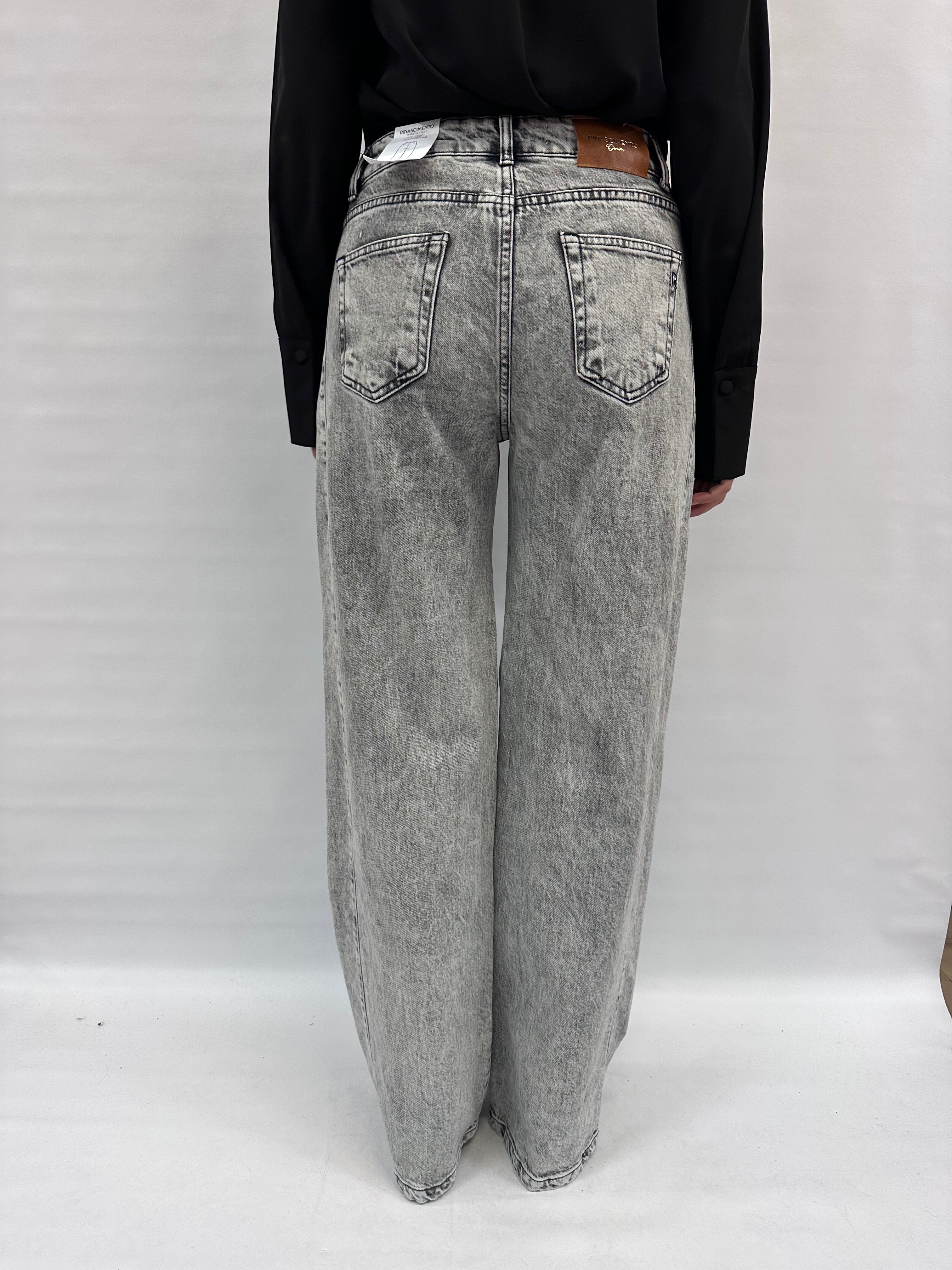 Jeans RINASCIMENTO gamba molto ampia  - COD: CFC0125139003