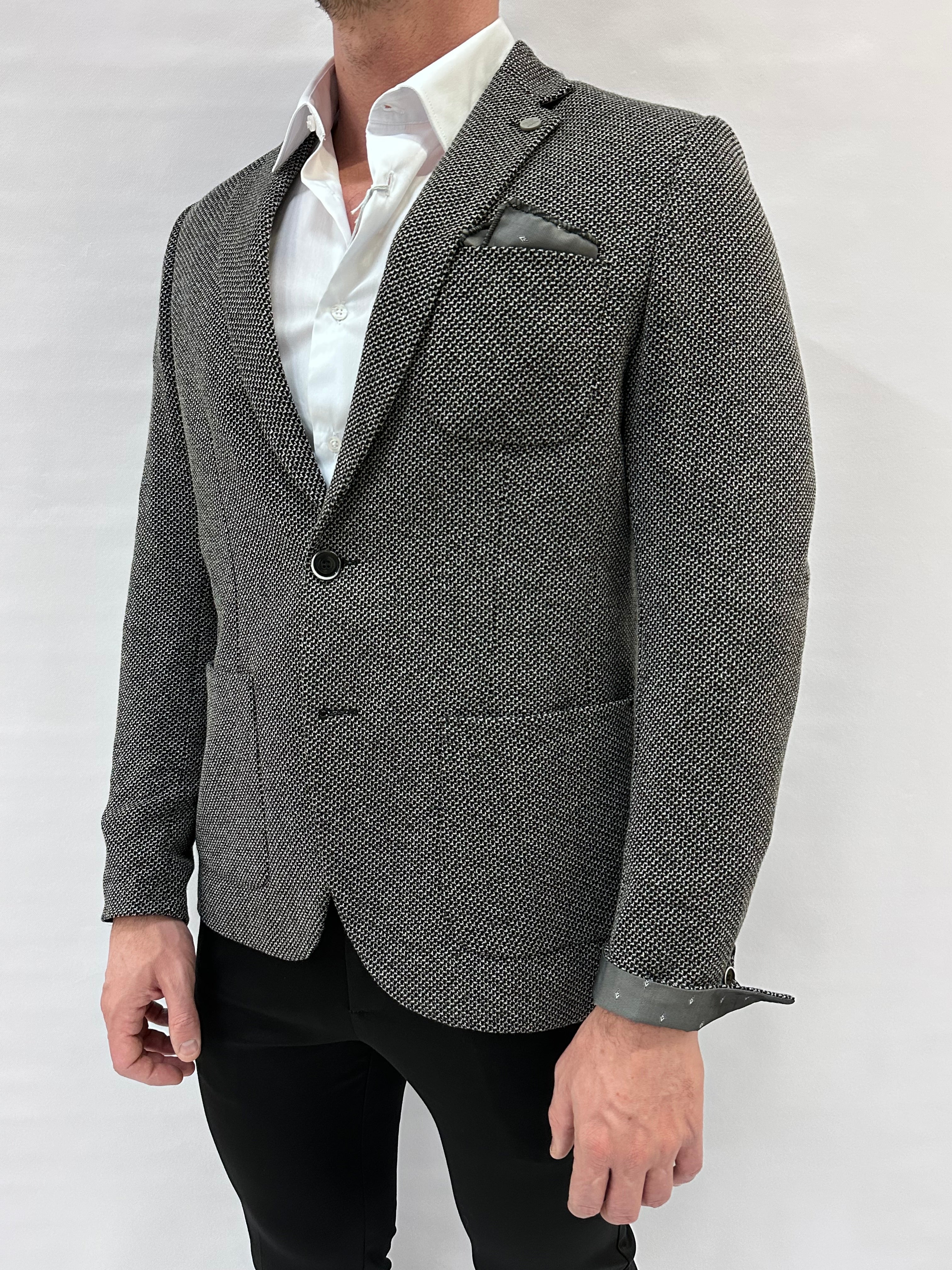 Giacca XAGON MAN trama a ricami bianchi su fondo Nero - COD: P12BEU