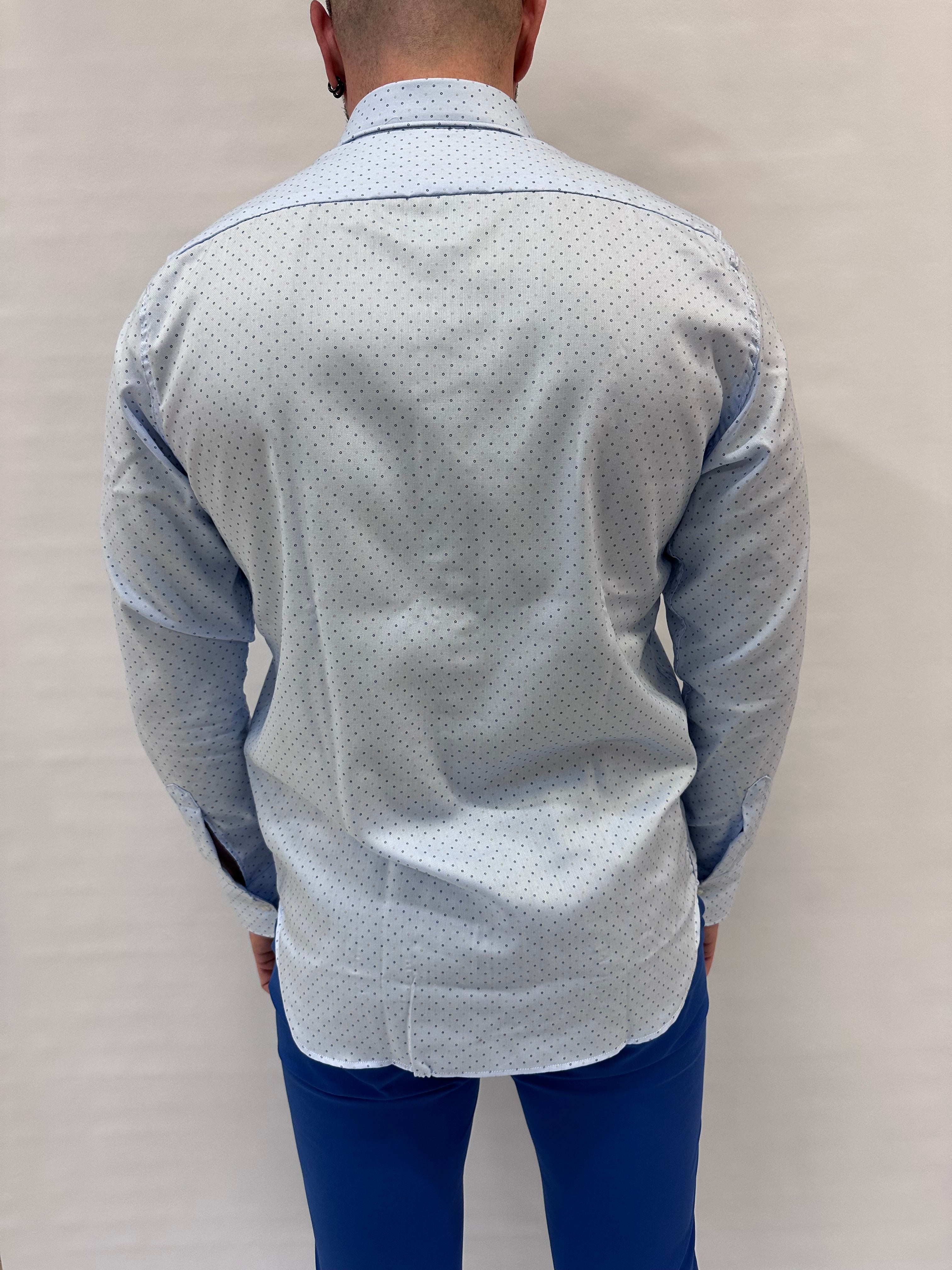 Camicia SL56 trama a piccoli cerchi blu e beige su base Azzurra - Cod: IRON3641