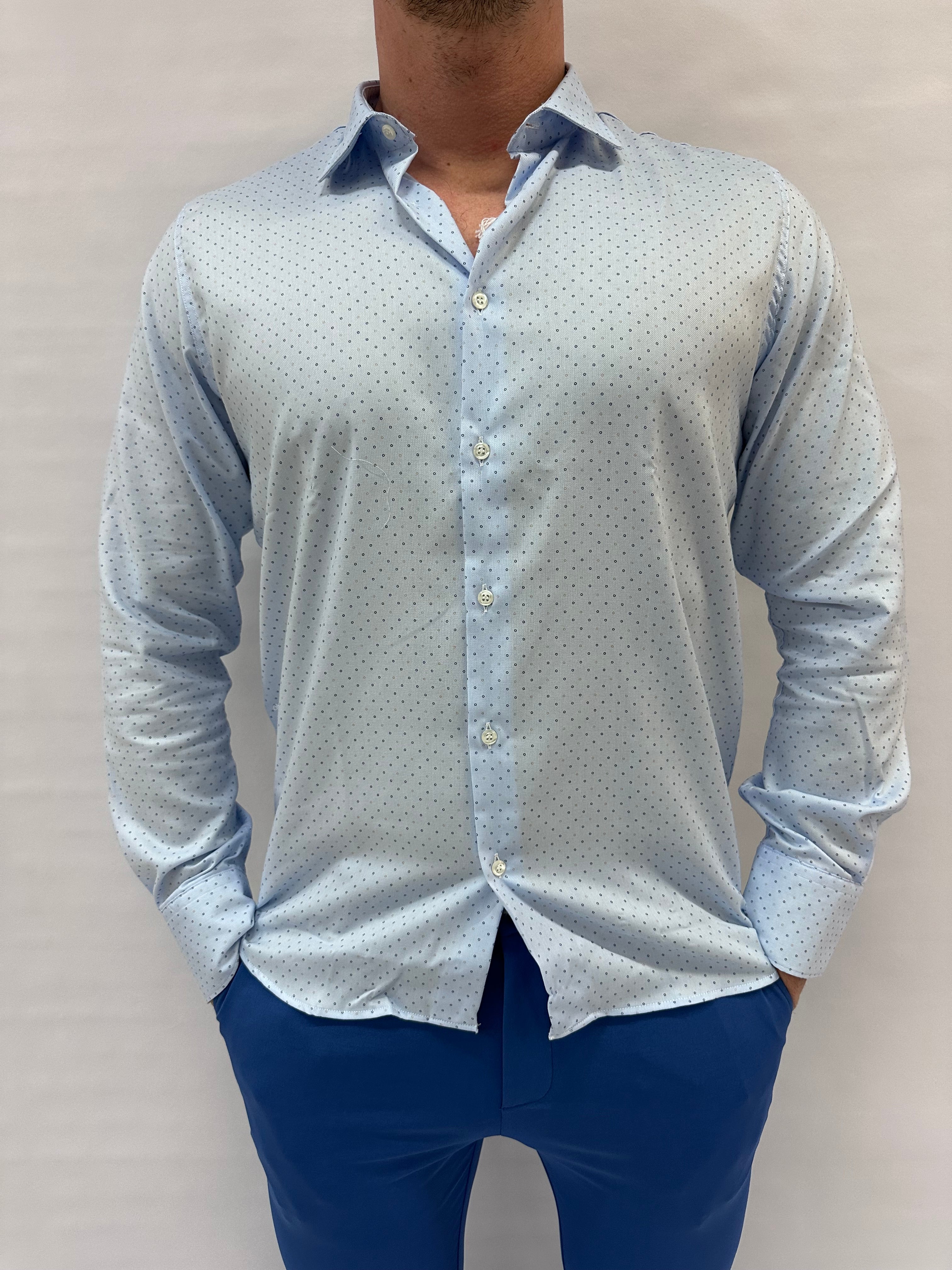 Camicia SL56 trama a piccoli cerchi blu e beige su base Azzurra - Cod: IRON3641