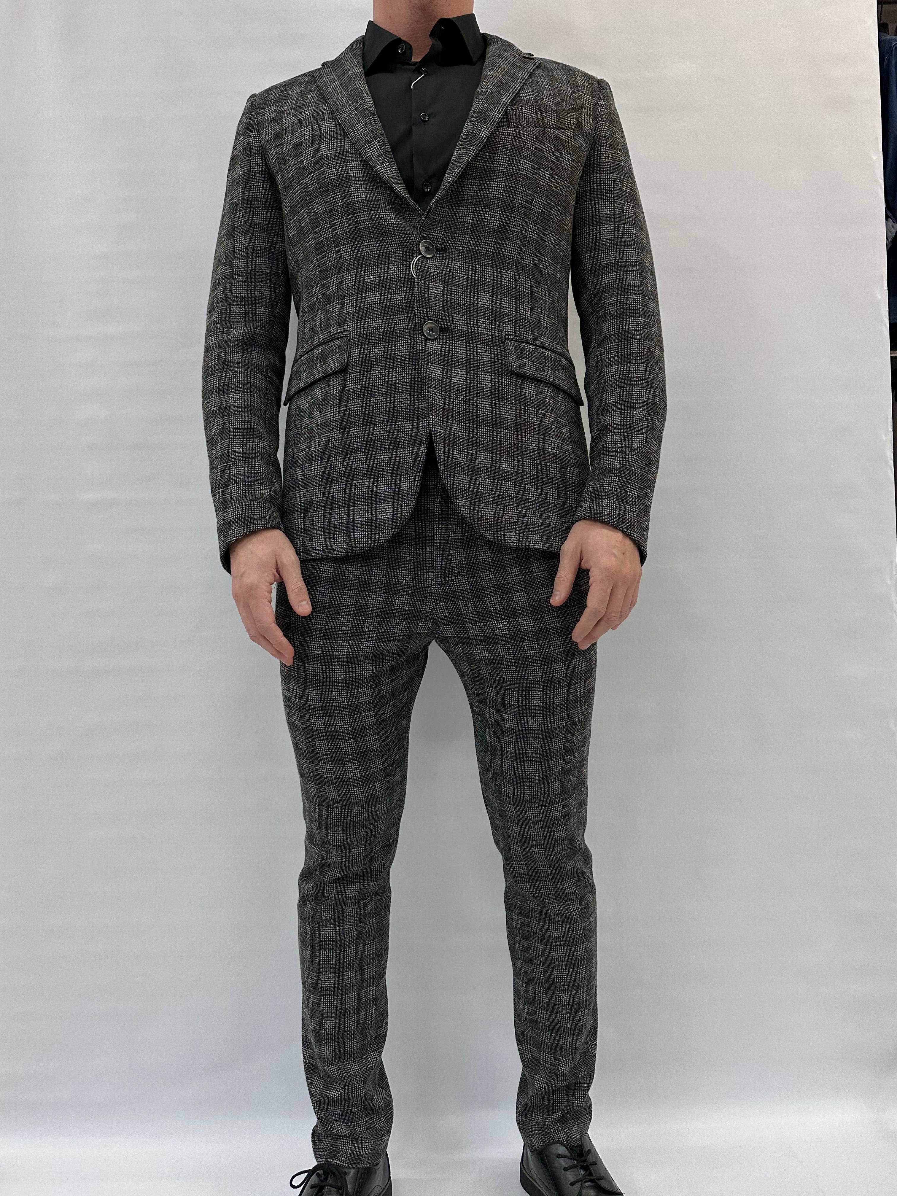 Giacca XAGON MAN trama a quadri disponibile con pantalone in coordinato - COD: P13BER