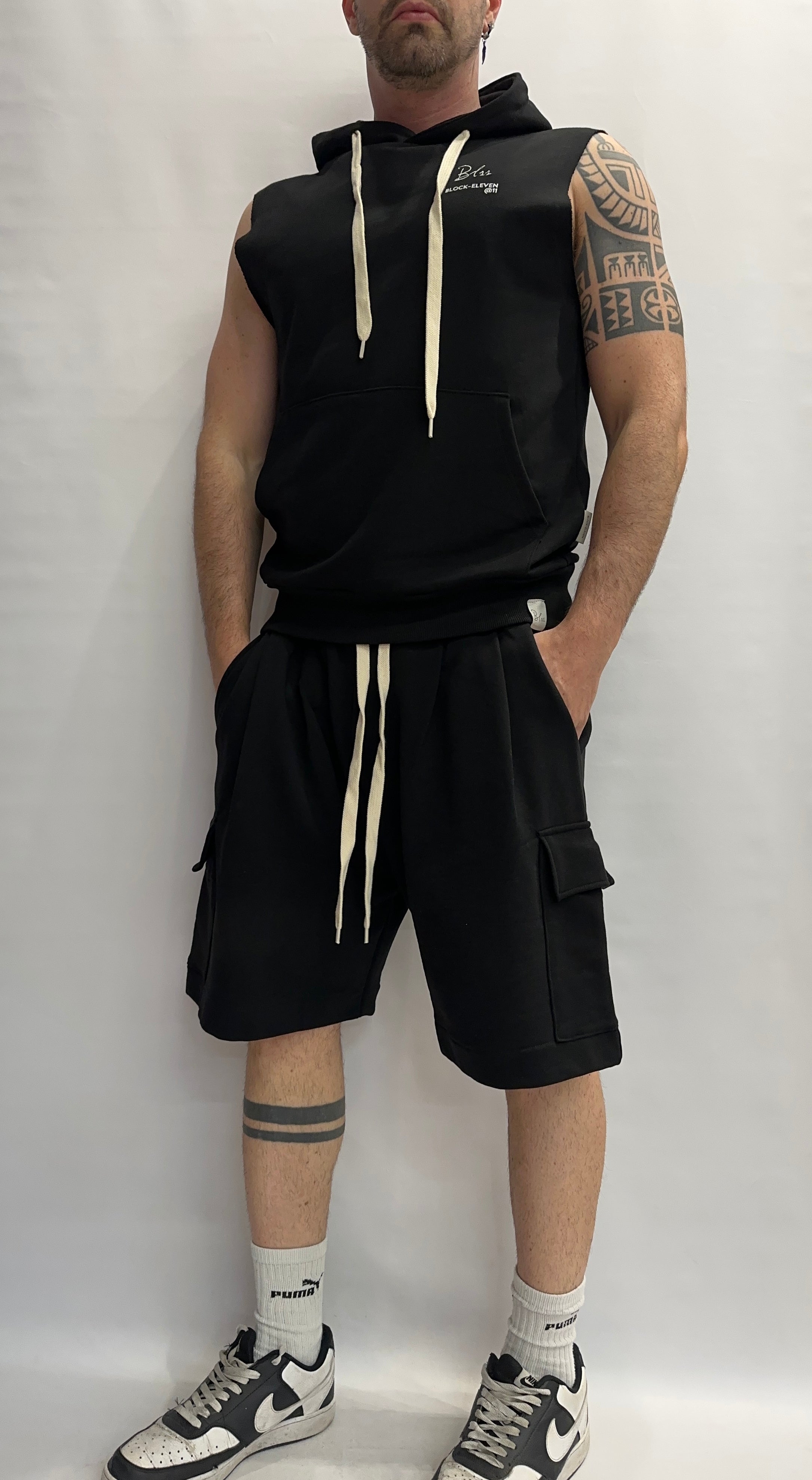Coordinato BL11 composto da bermuda e smanicato , COD: 27BL050001 E 27BL060001