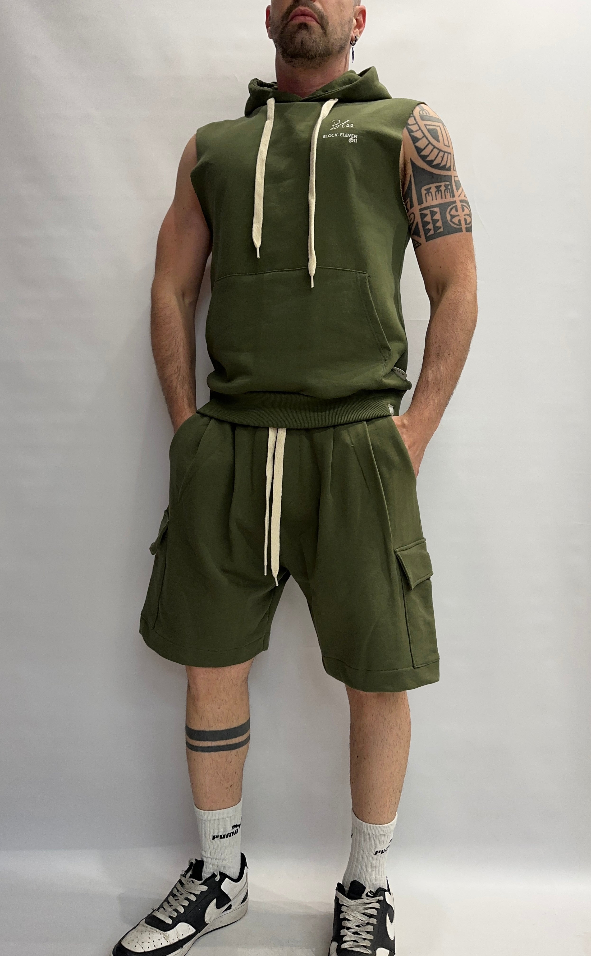 Coordinato BL11 composto da bermuda e smanicato , COD: 27BL05239 E 27BL060239