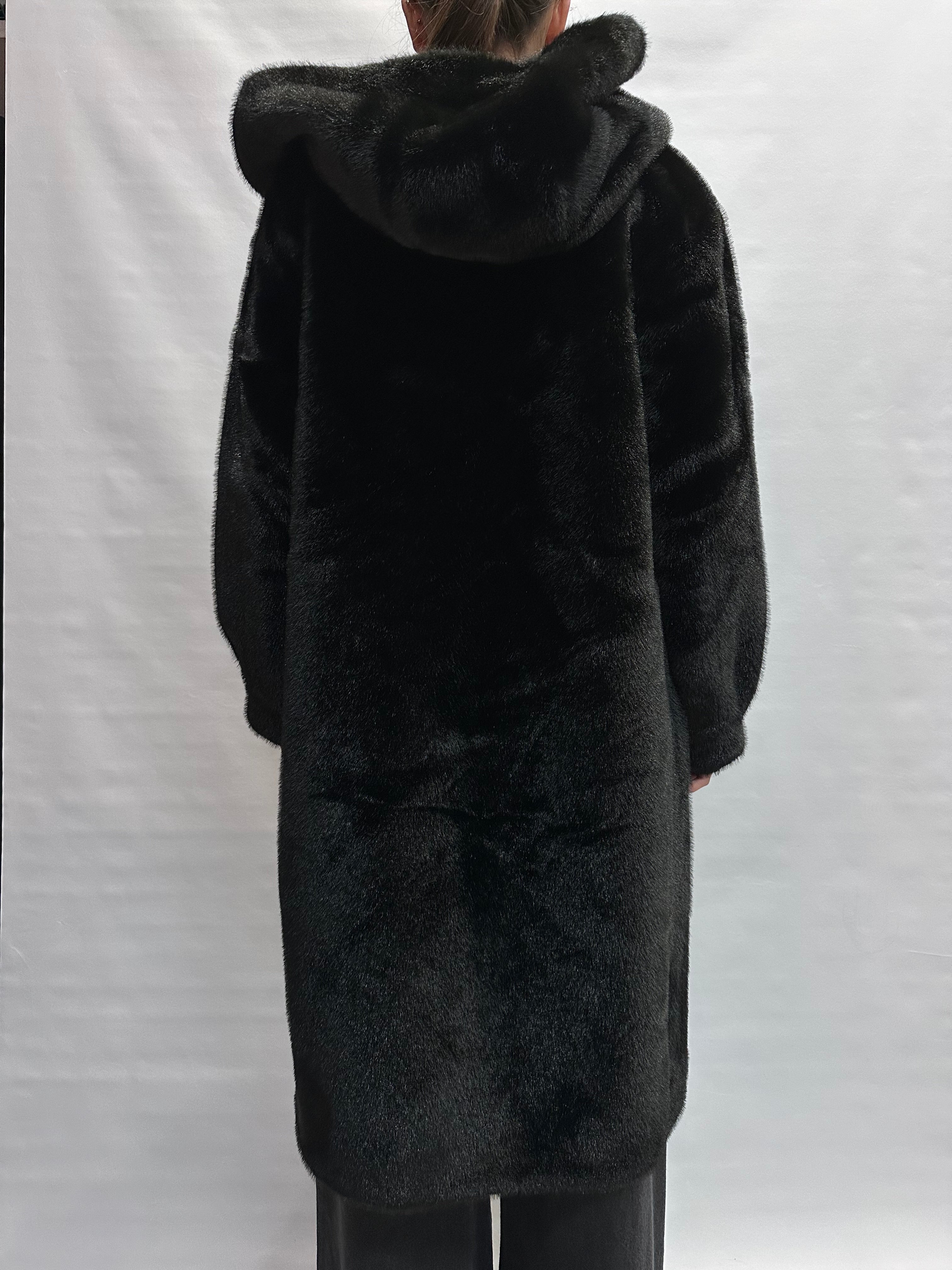 Cappotto RINASCIMENTO stile pelliccia ecologica lunga - COD: CFC0122225003
