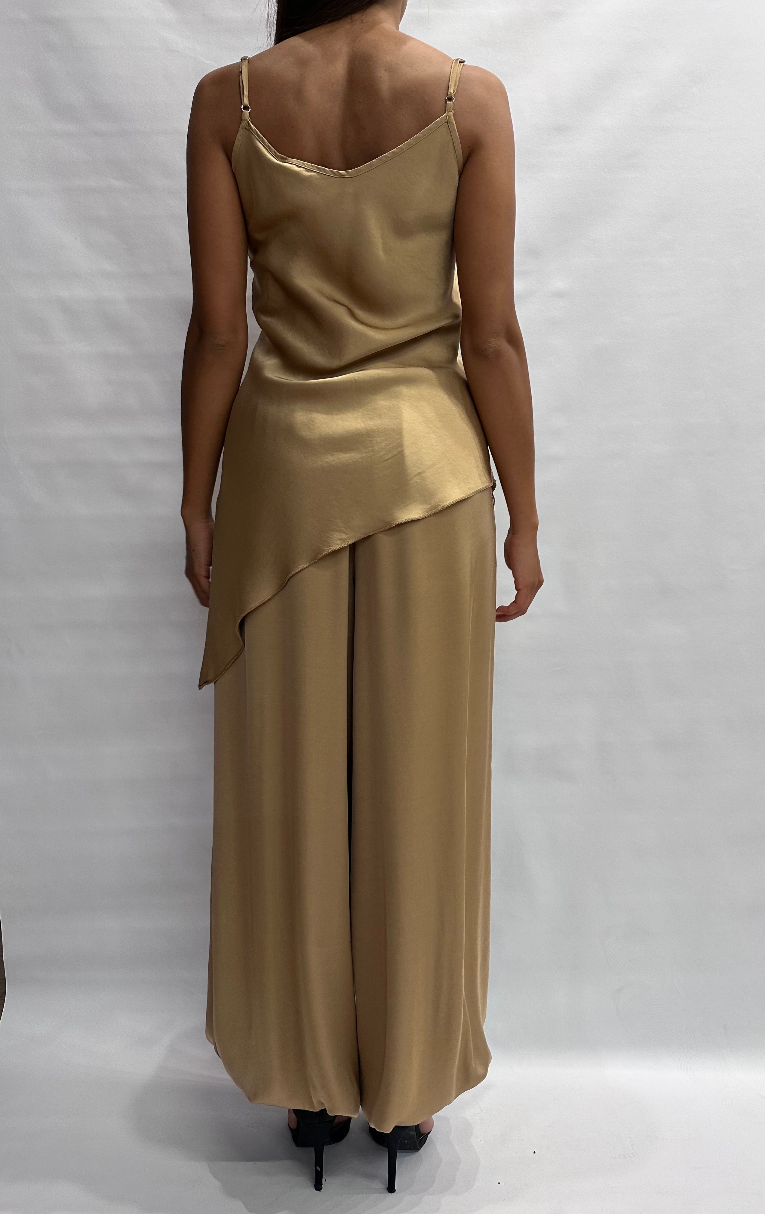 Canotta TENSIONE IN asimmetrica disponibile anche con pantalone in coordinato,  COD: G436T22R