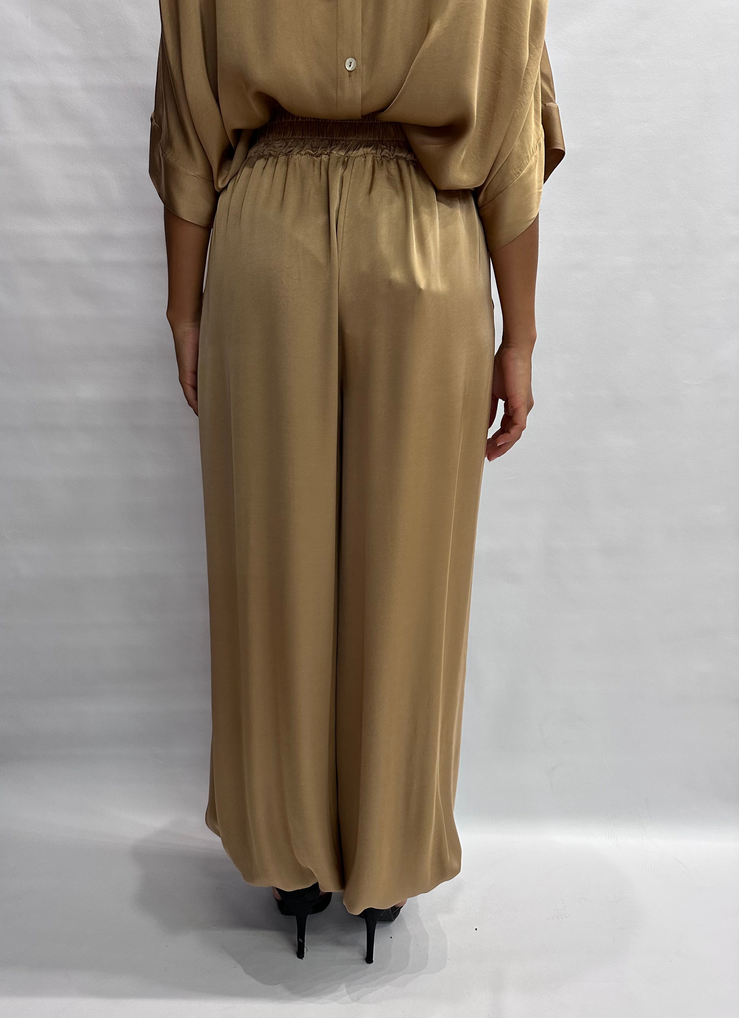 Pantalone TENSIONE IN modello "Aladino" disponibile anche con 3 pezzi sopra in coordinato, COD: G431P22R
