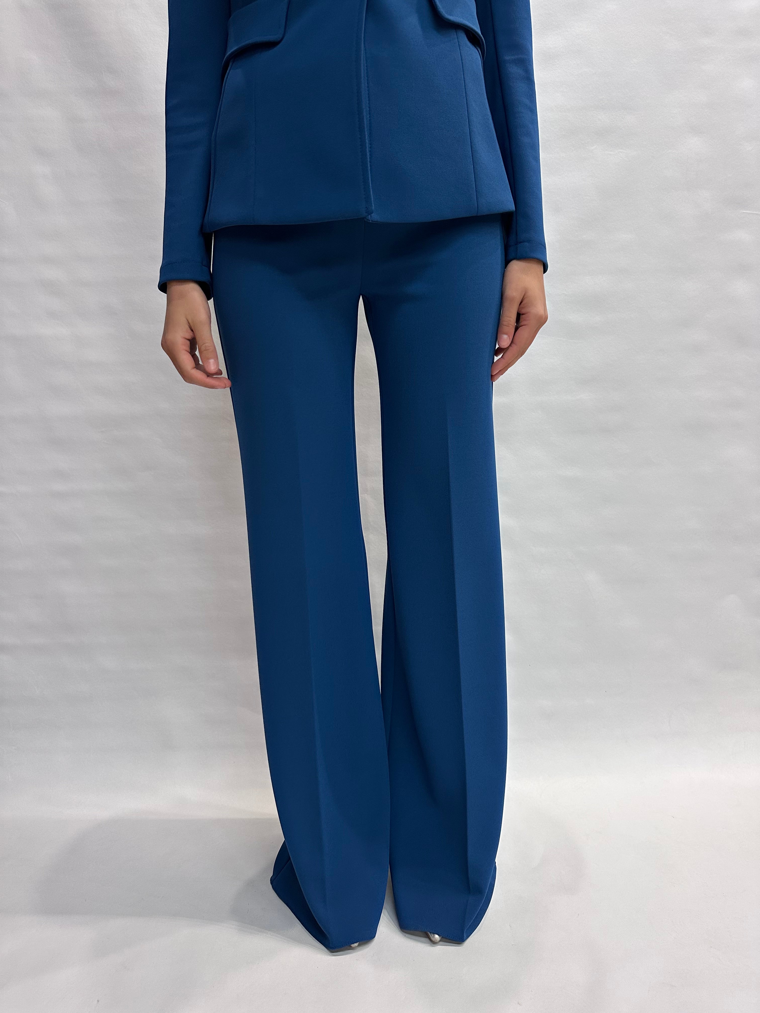 Pantalone RINASCIMENTO in crêpe a palazzo disponibile anche con due giacche in coordinato COD: CFC0127877003