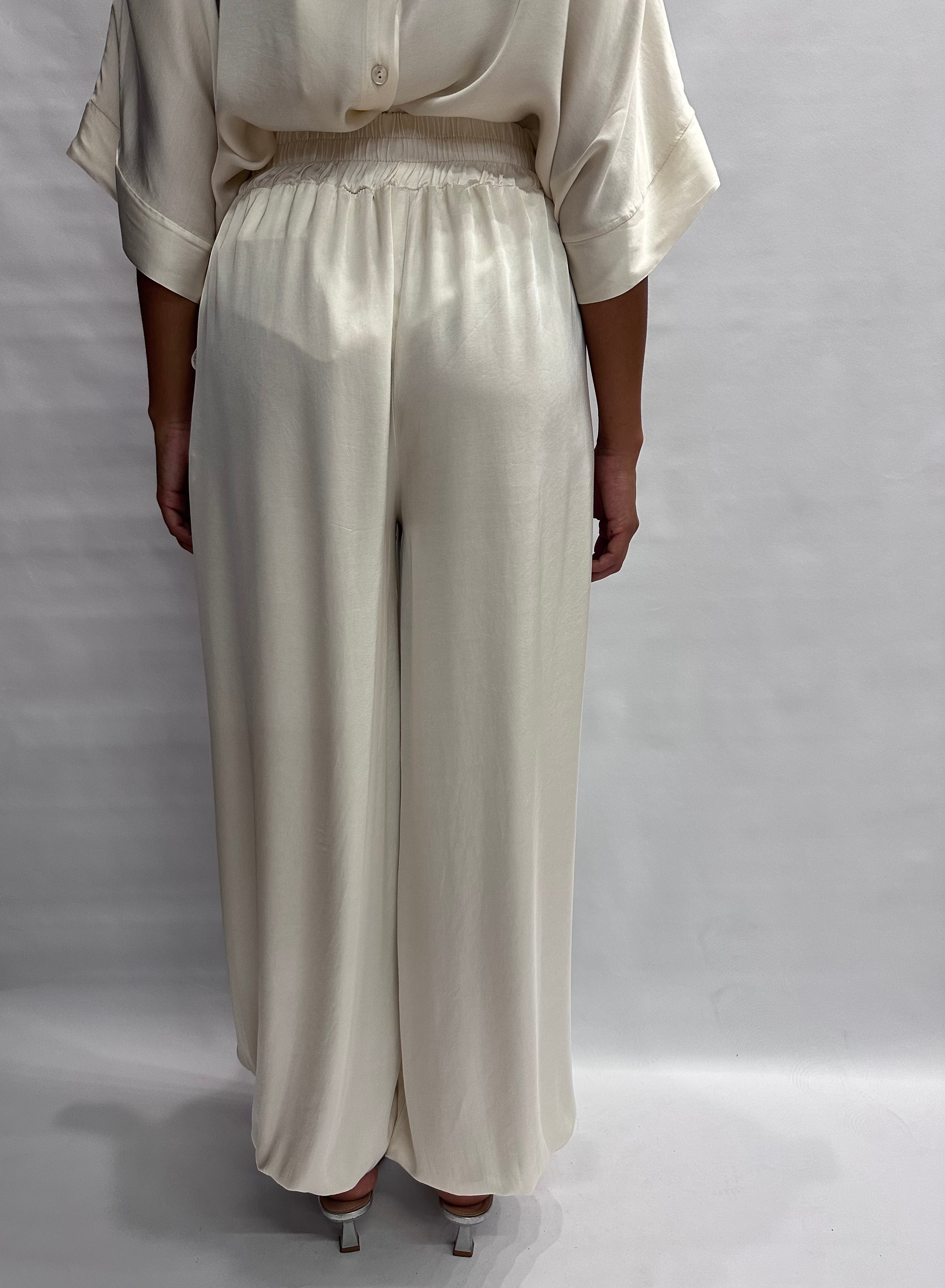 Pantalone TENSIONE IN modello "Aladino" disponibile anche con 3 pezzi sopra in coordinato, COD: G431P22R