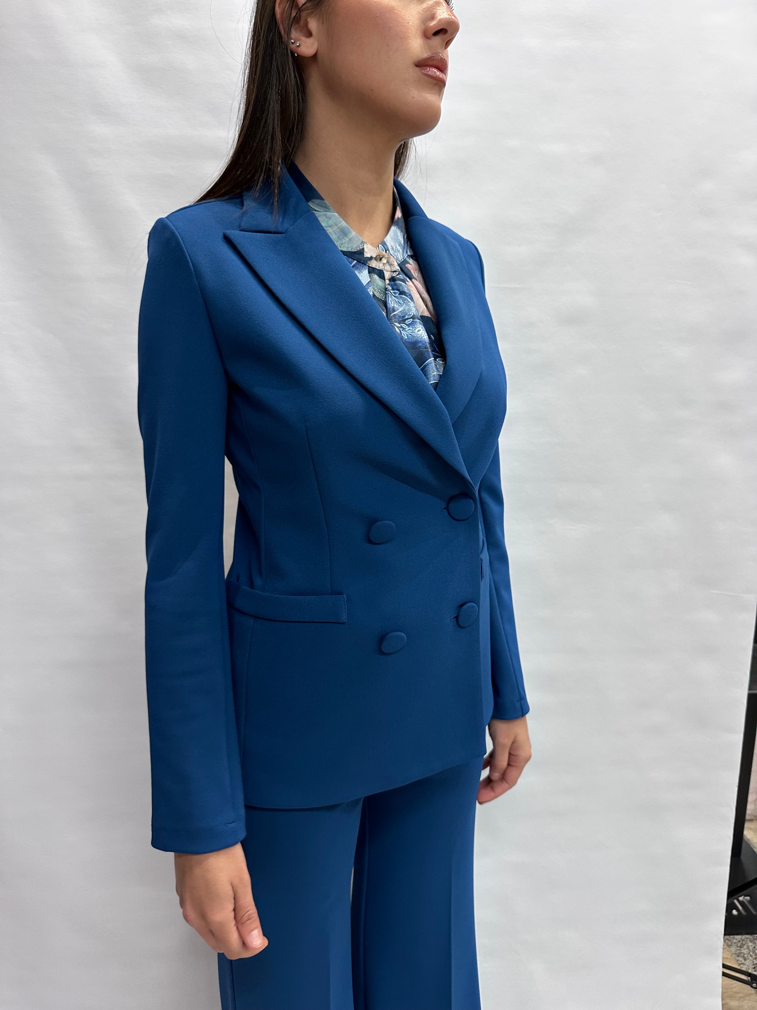 Giacca RINASCIMENTO in crêpe doppiopetto disponibile con pantalone coordinato - COD: CFC0128295003