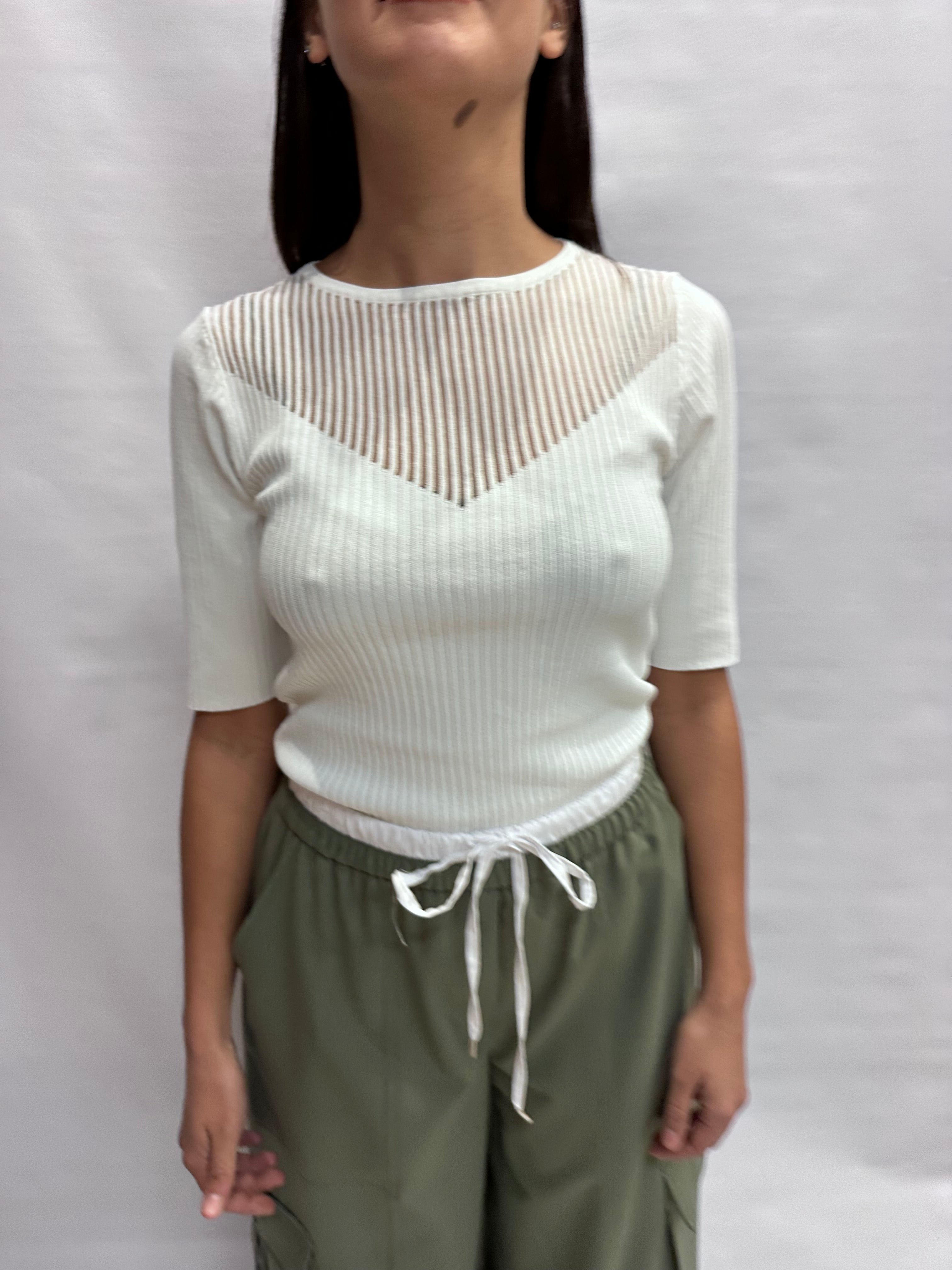 Maglia RINASCIMENTO  leggerissima, con trasparenza nella parte superiore- COD: N2803