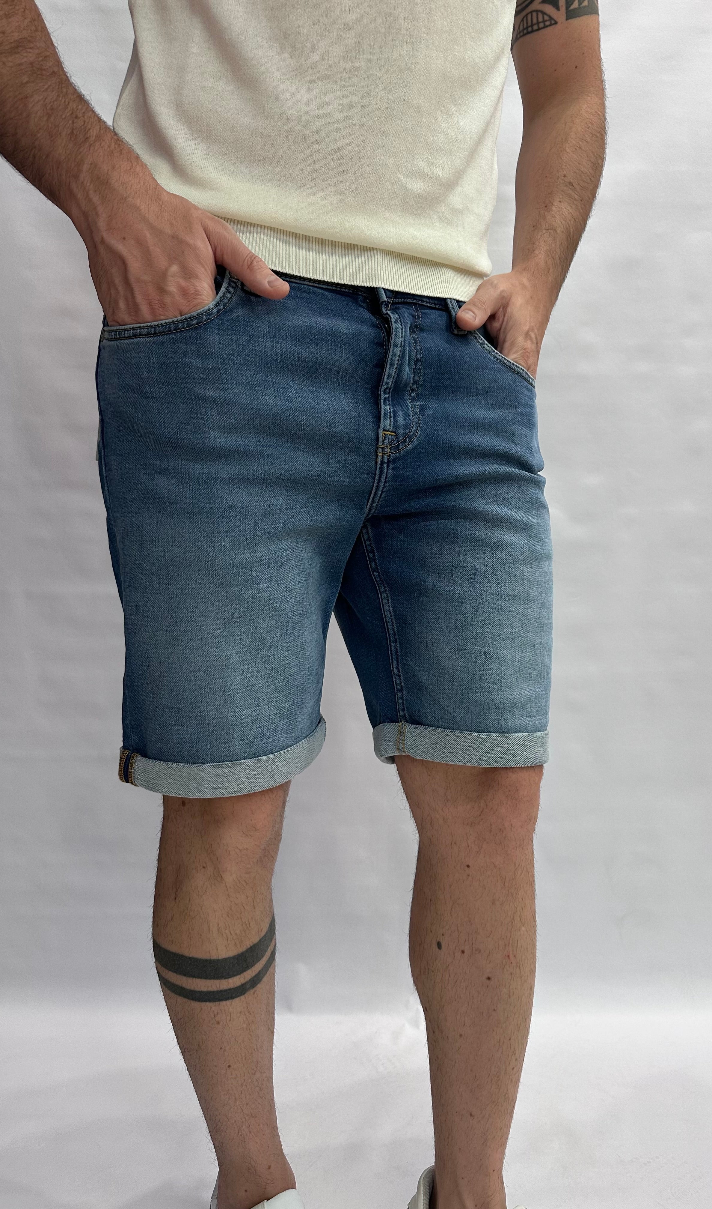 Bermuda ONLY&SONS asciutto di gamba, elasticizzato, con chiusura bottone e cerniera - COD: JOGMBD