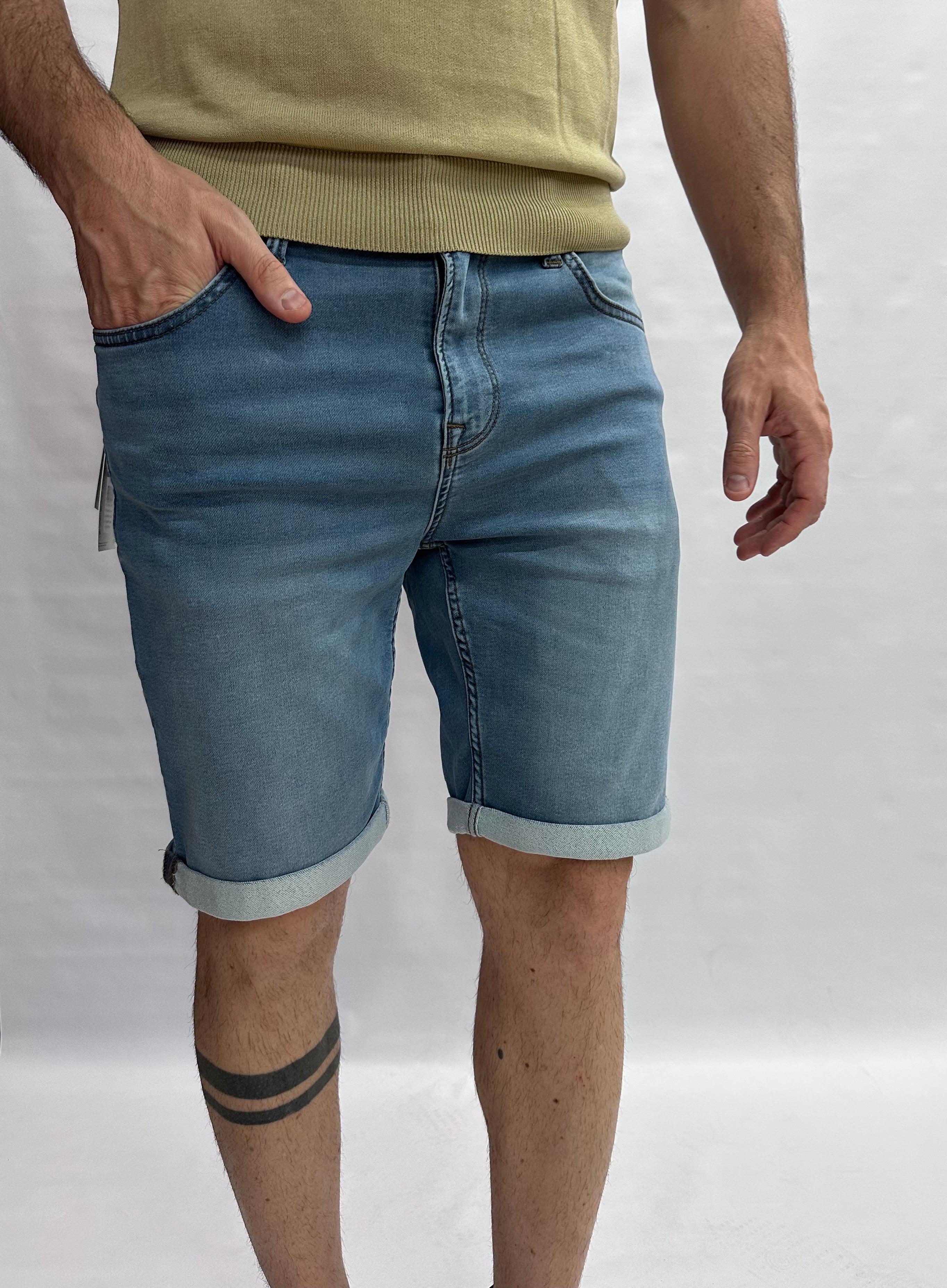 Bermuda ONLY&SONS asciutto di gamba, elasticizzato, con chiusura bottone e cerniera - COD: ONSPLYJOG