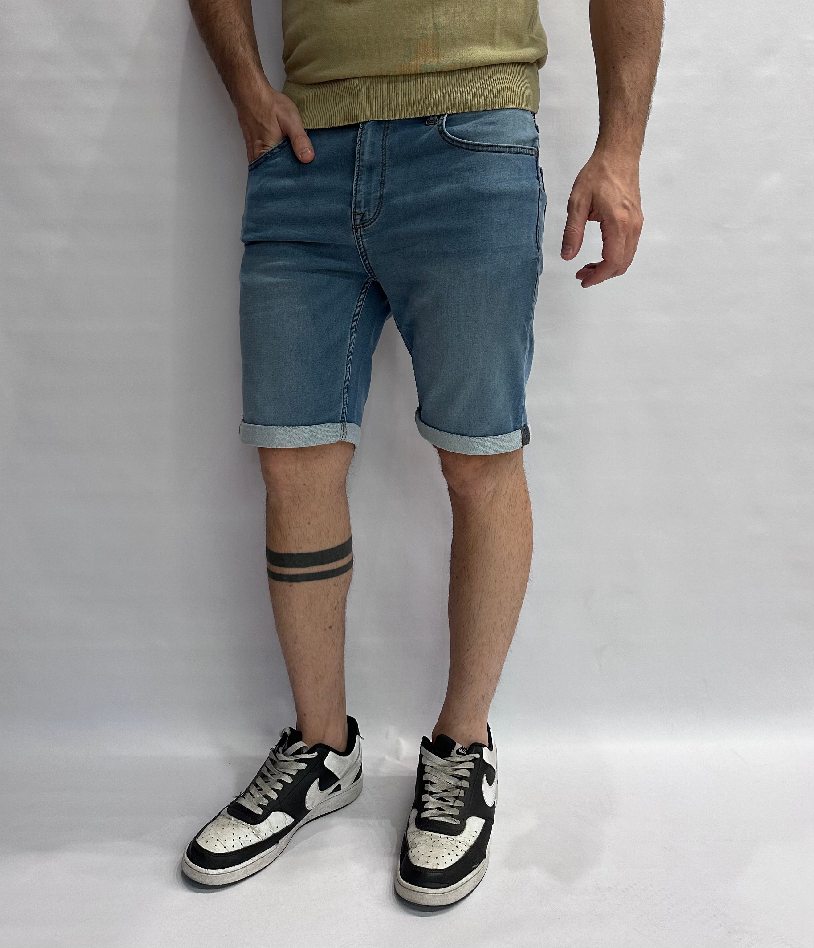 Bermuda ONLY&SONS asciutto di gamba, elasticizzato, con chiusura bottone e cerniera - COD: ONSPLYJOG