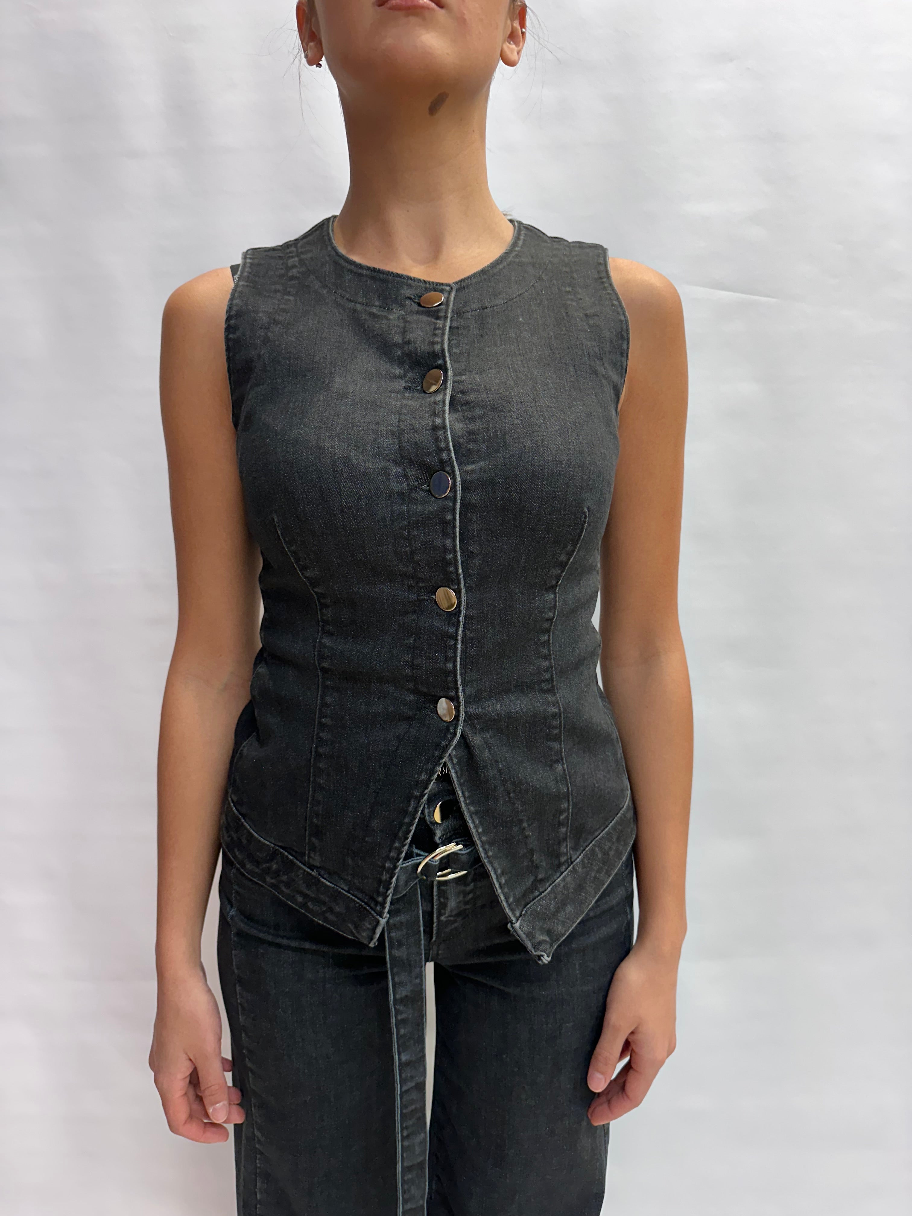 Gilet RINASCIMENTO asciutto disponibile anche con jeans in coordinato- COD: CFC0127954003