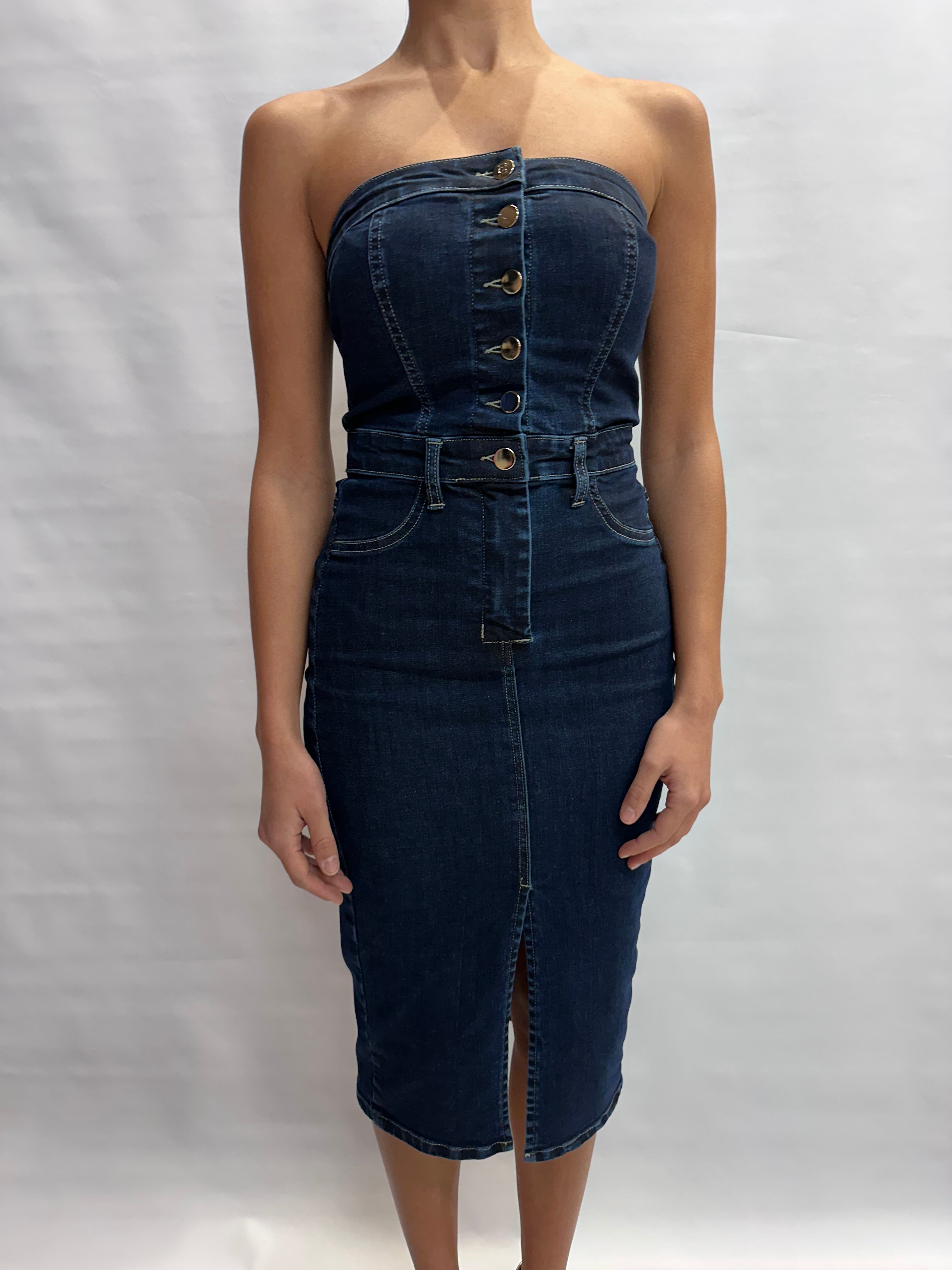 Tubino RINASCIMENTO smanicato elasticizzato con chiusura a bottoni centrali - COD: CFC00127421003