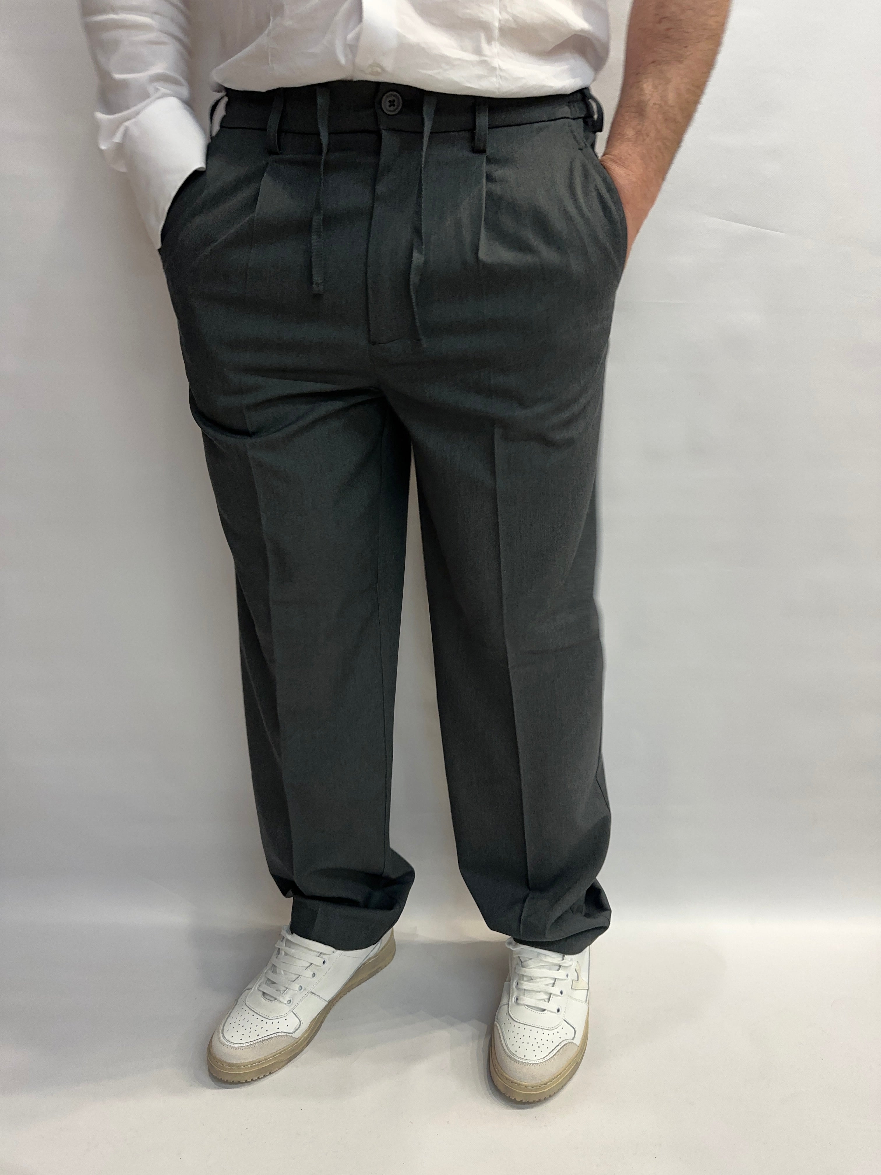 Pantaloni ONLY&SONS modello baggy (molto morbido di gamba) con pences  - COD: MIRO