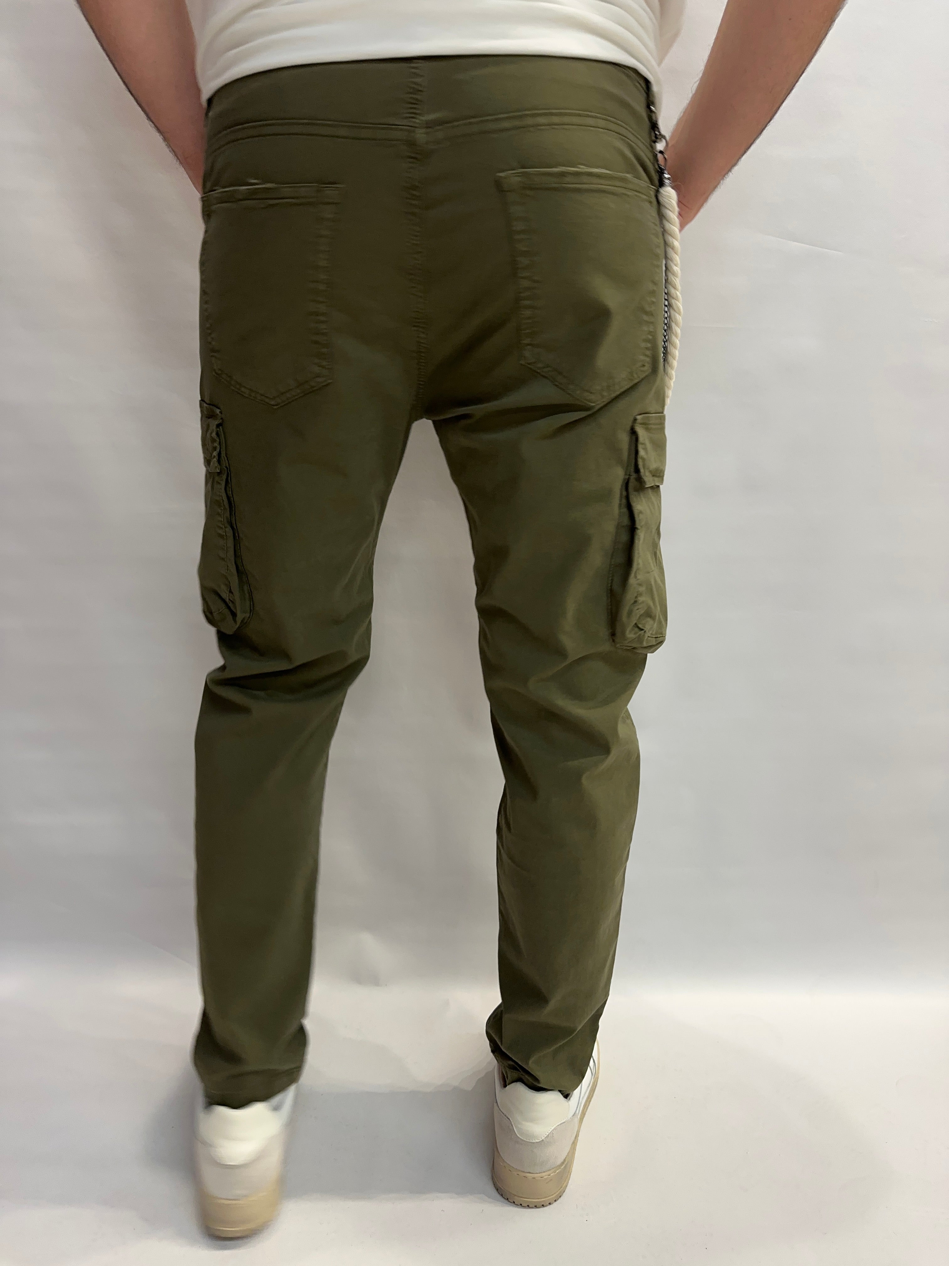 Pantalone XAGON MAN regular cargo con cordoncino e catenella removibili - COD: CR4057