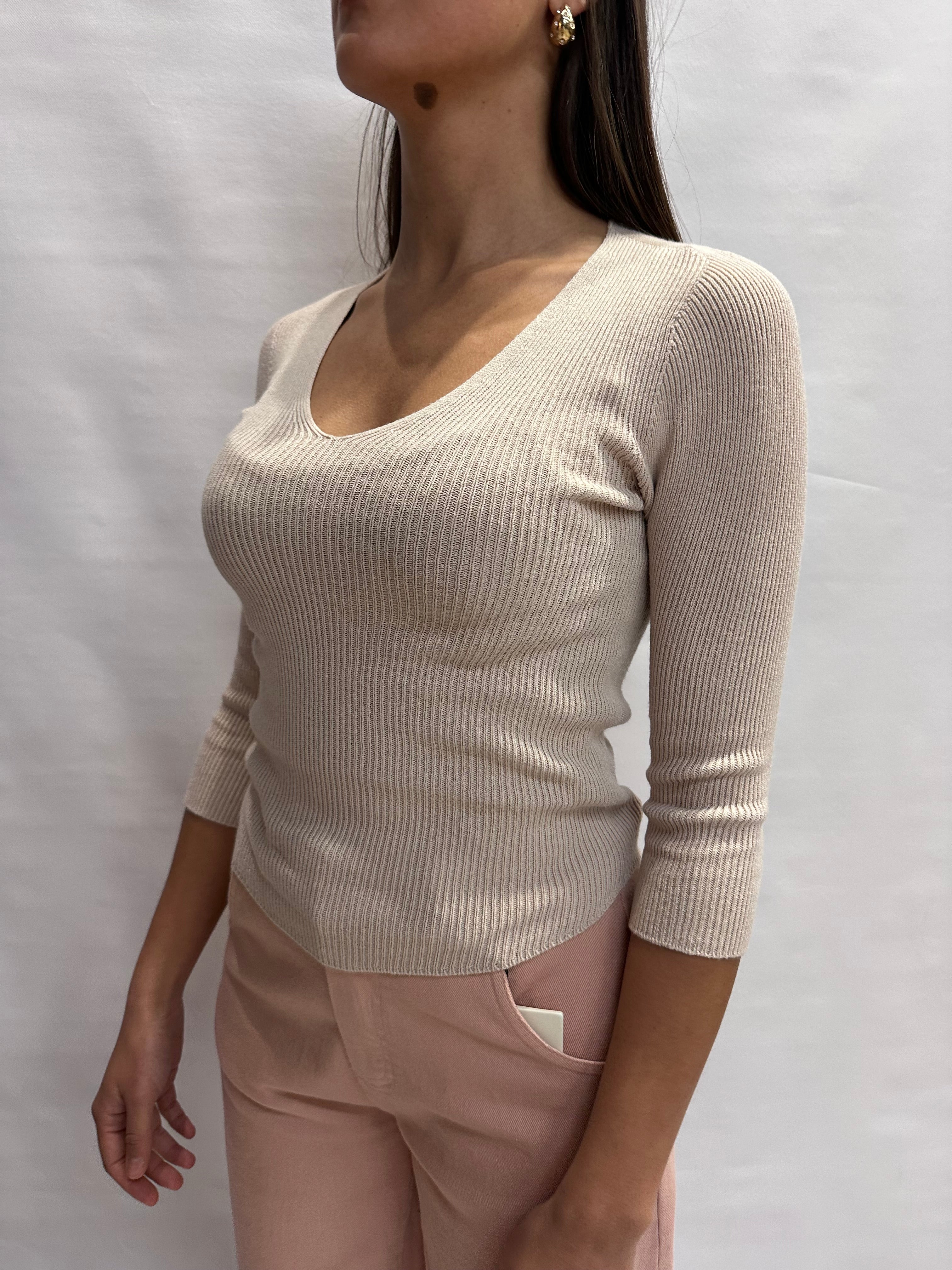 Maglia TENSIONE IN leggera con manica 3/4 e scollo a "V" - COD: 4439