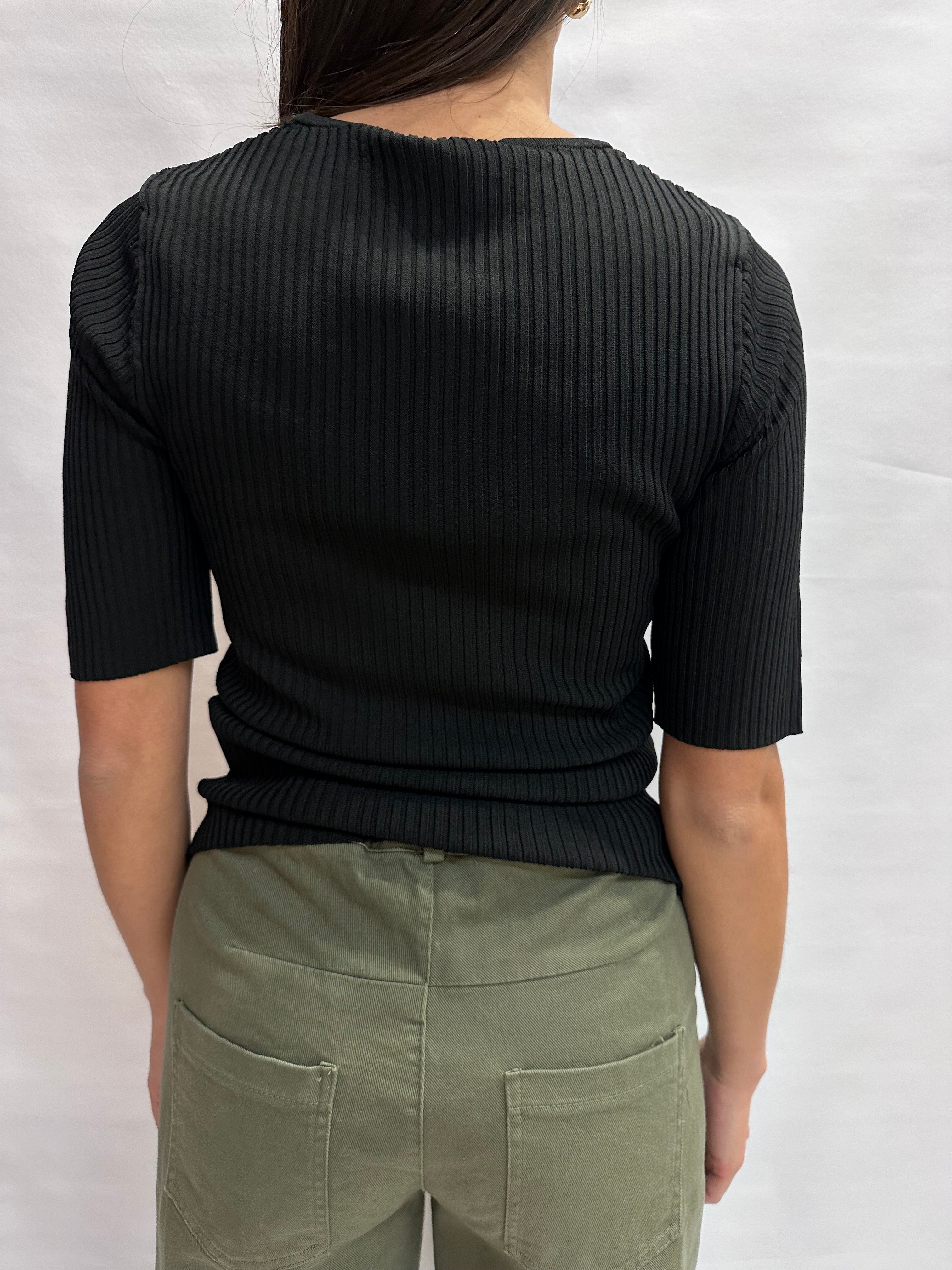 Maglia RINASCIMENTO  leggerissima, con trasparenza nella parte superiore- COD: N2803