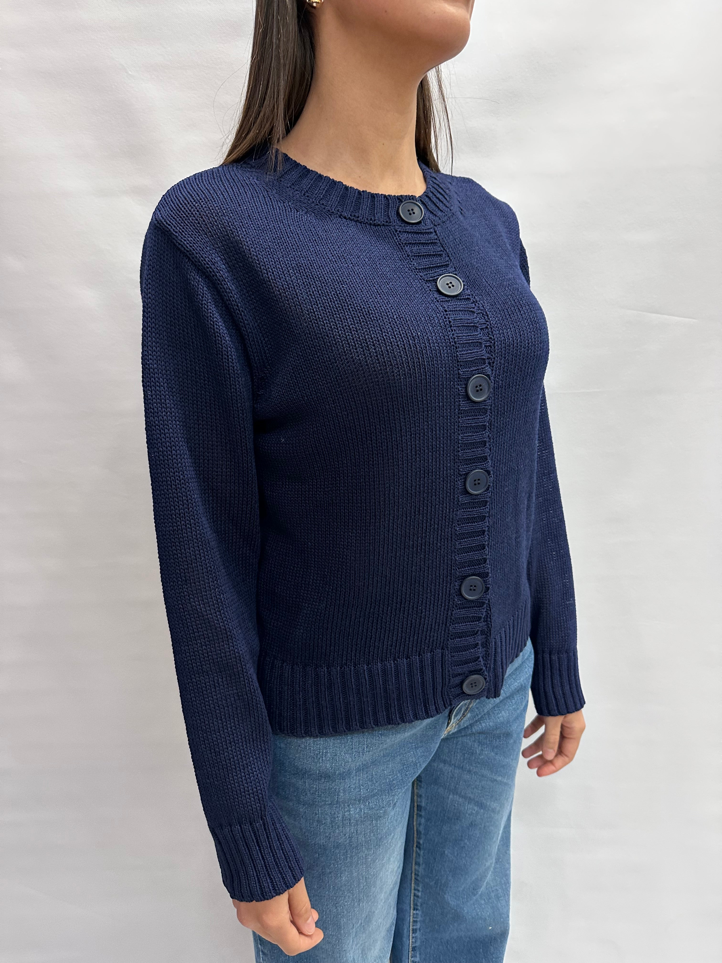 Cardigan TENSIONE IN con chiusura a bottoni centrali- COD: D90182