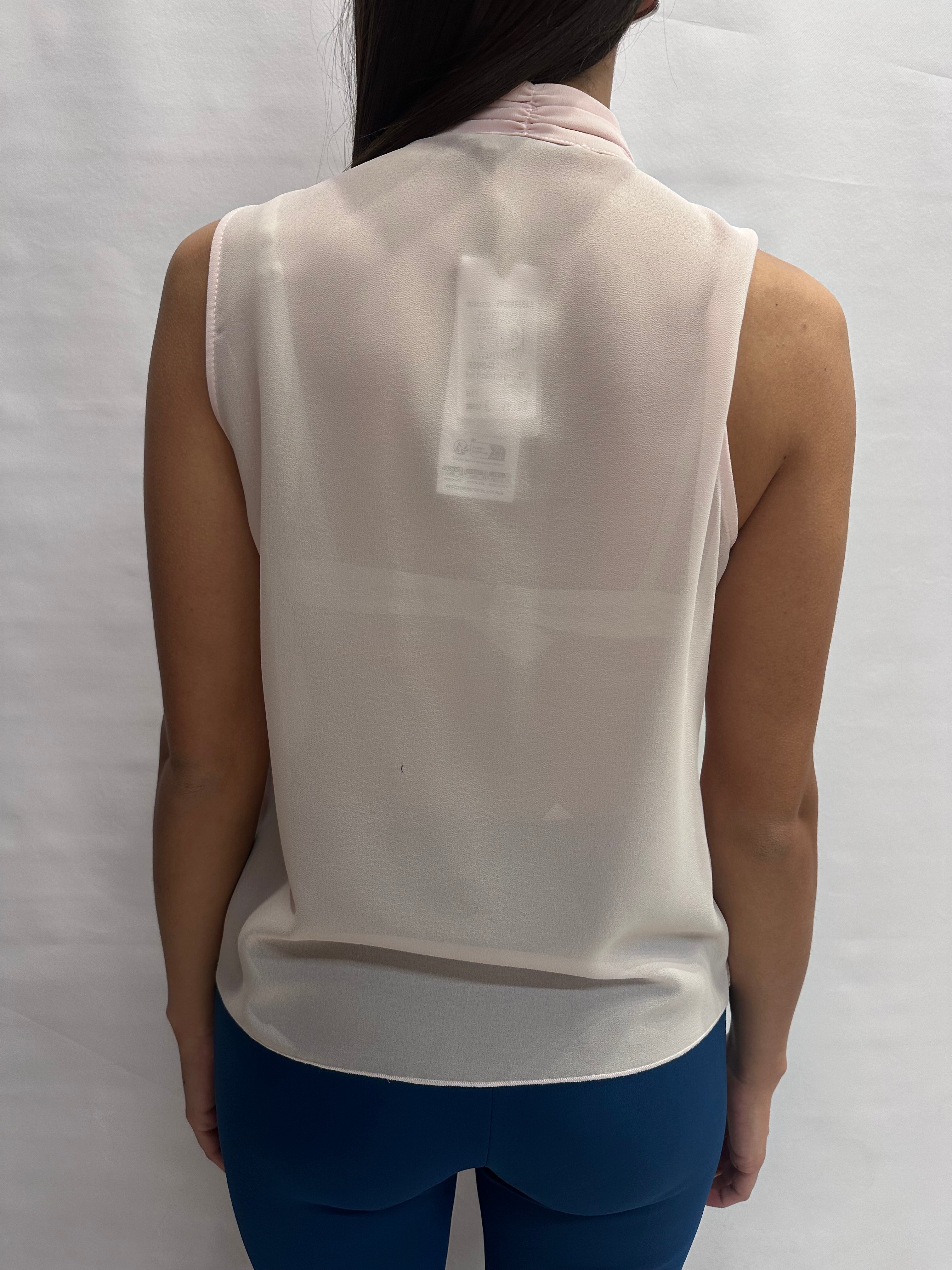 Camicetta RINASCIMENTO smanicata con chiusura a bottone gioiello - Cod: CFC0127646003