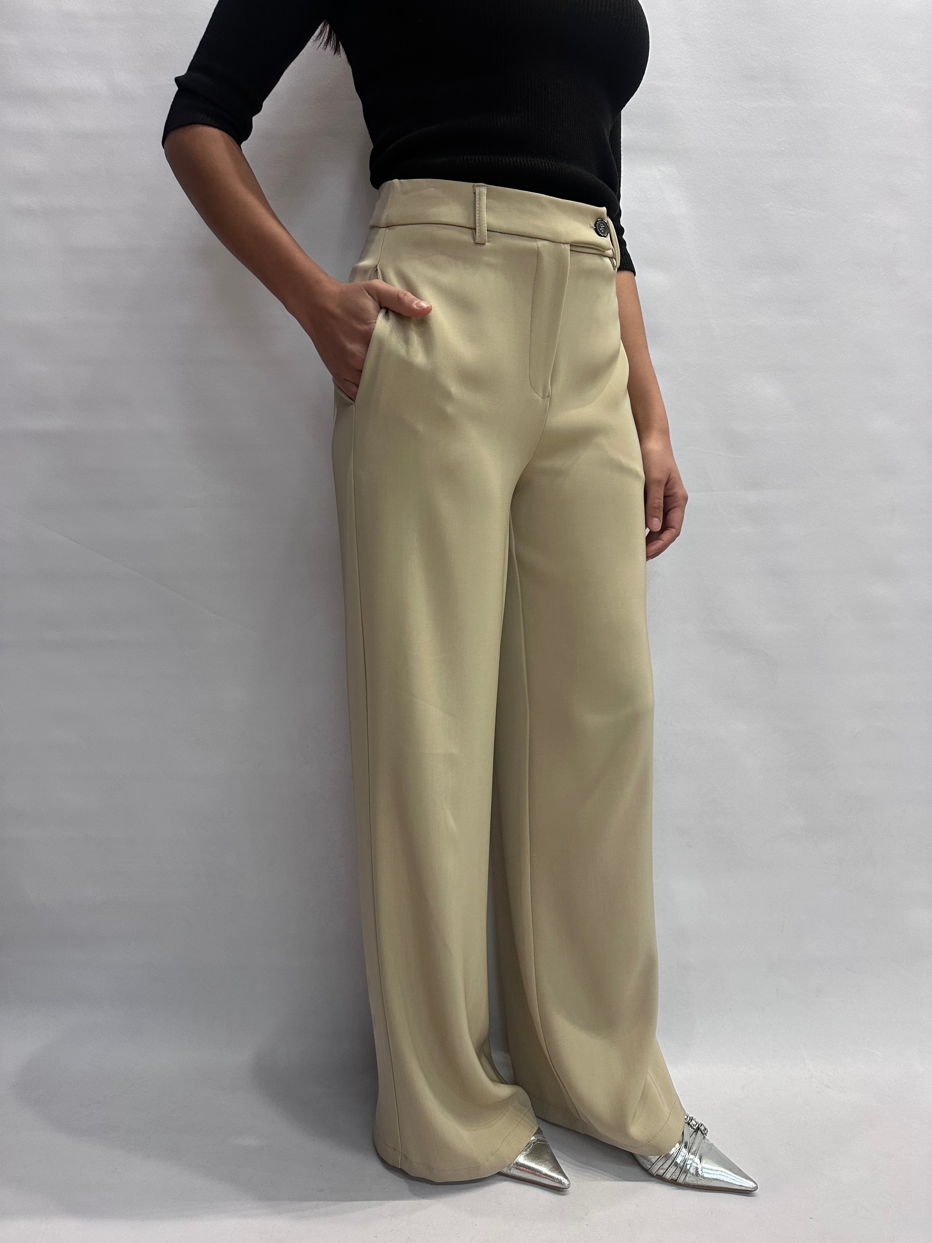Pantalone TENSIONE IN in tessuto fluido a palazzo disponibile anche con giacca in coordinato - COD: 26P4174