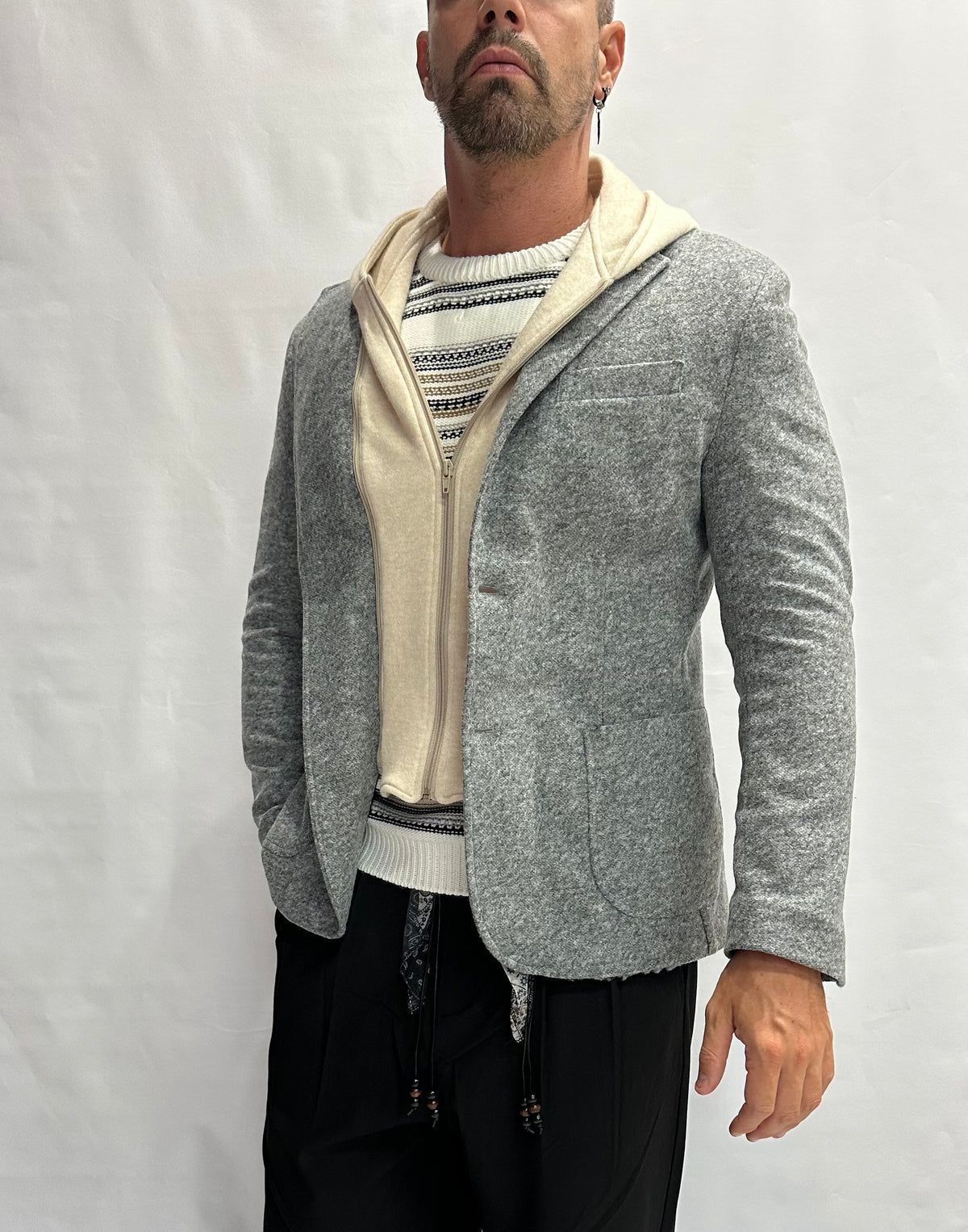 Giacca XAGON MAN grigia con cappuccio rimovibile, monopetto - COD: PCFKME