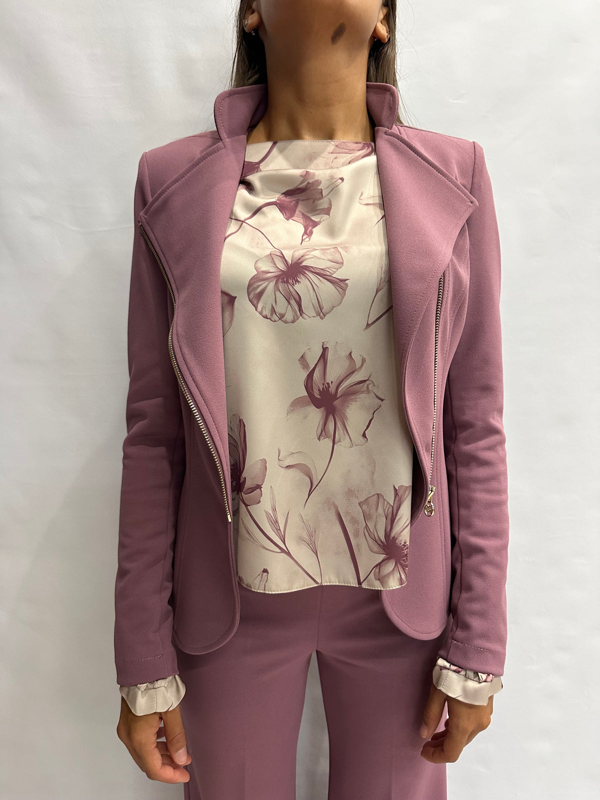 Giacca RINASCIMENTO  in crêpe disponibile con pantalone in coordinato - COD: CFC0130203003