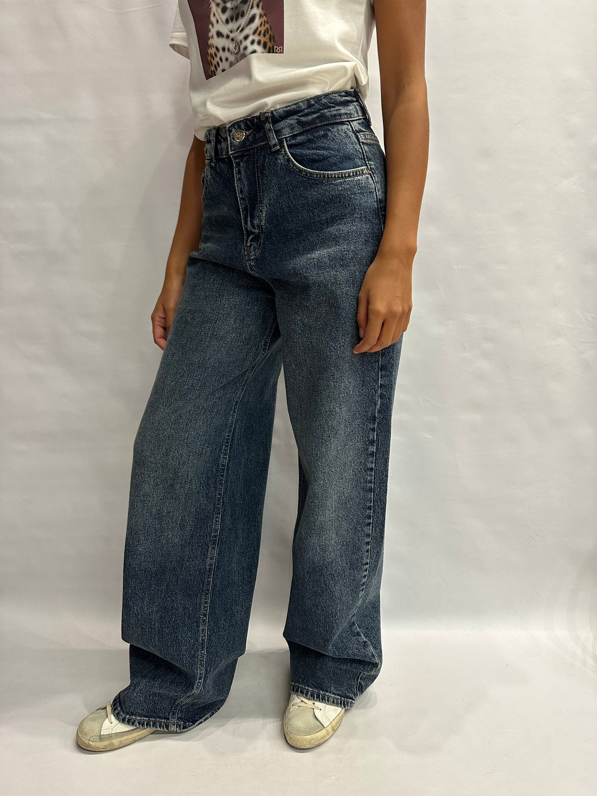 Jeans RINASCIMENTO sabbiato gamba morbida  - COD: CFC0130489003