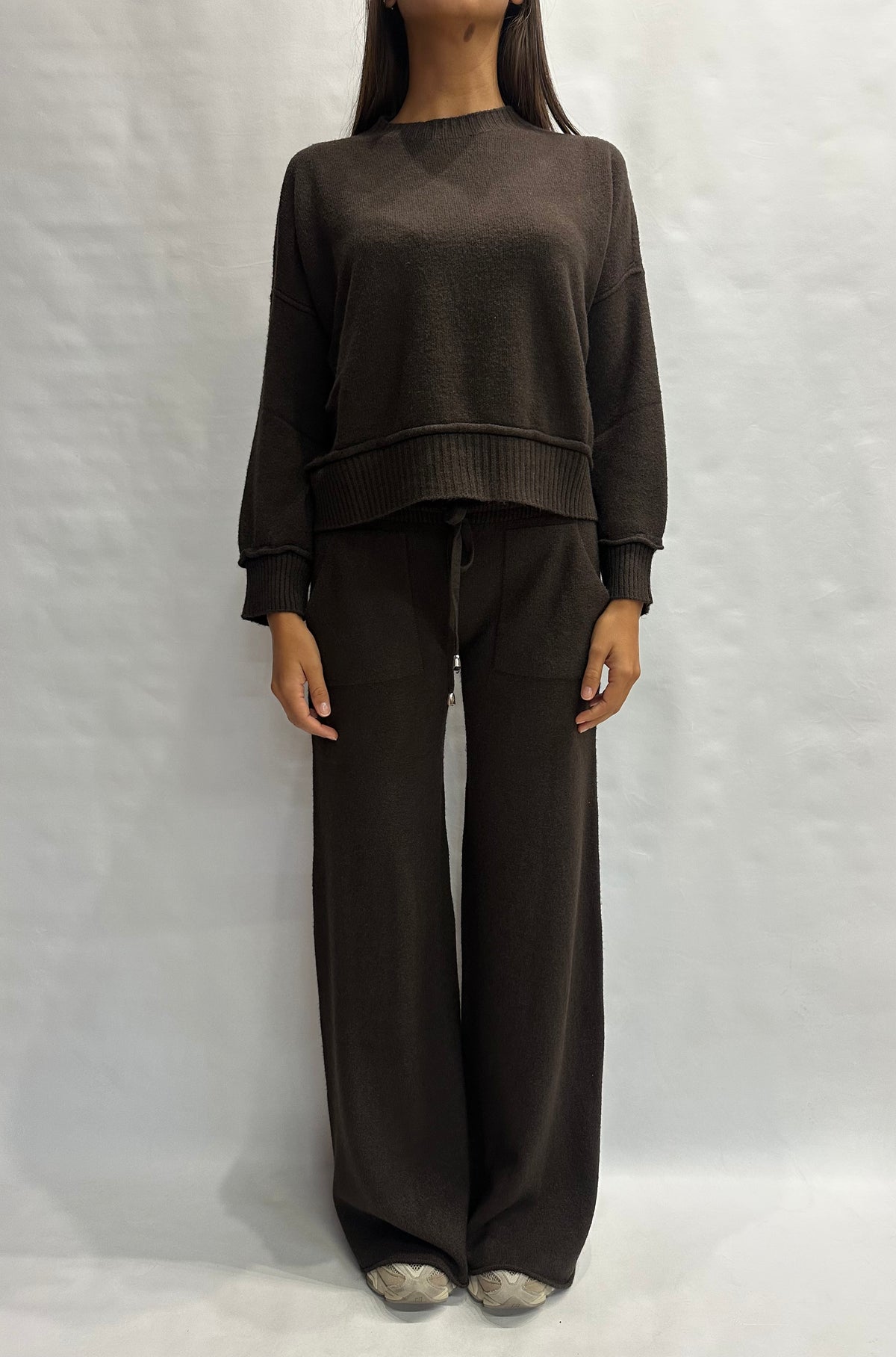 Coordinato BLUEJOINT in maglia composto da pantalone a zampa e maglia cropped , COD: 570145 E 370126