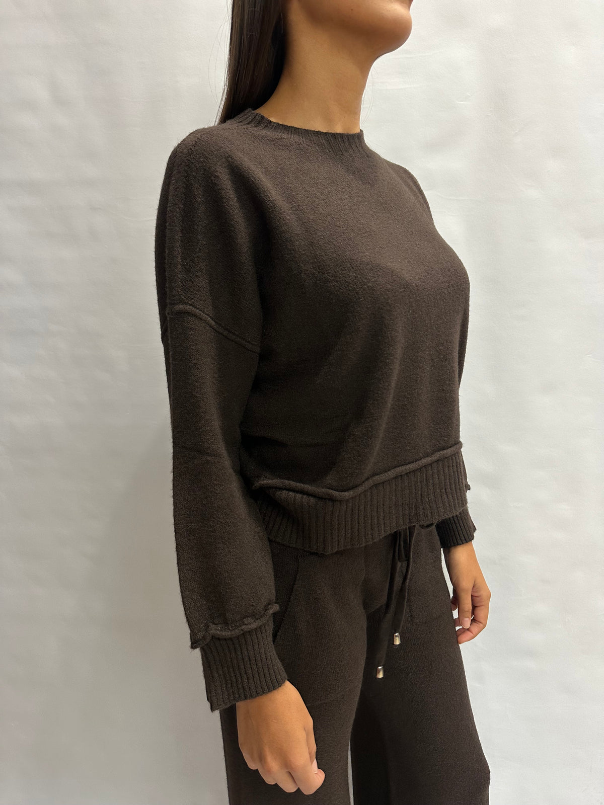 Coordinato BLUEJOINT in maglia composto da pantalone a zampa e maglia cropped , COD: 570145 E 370126