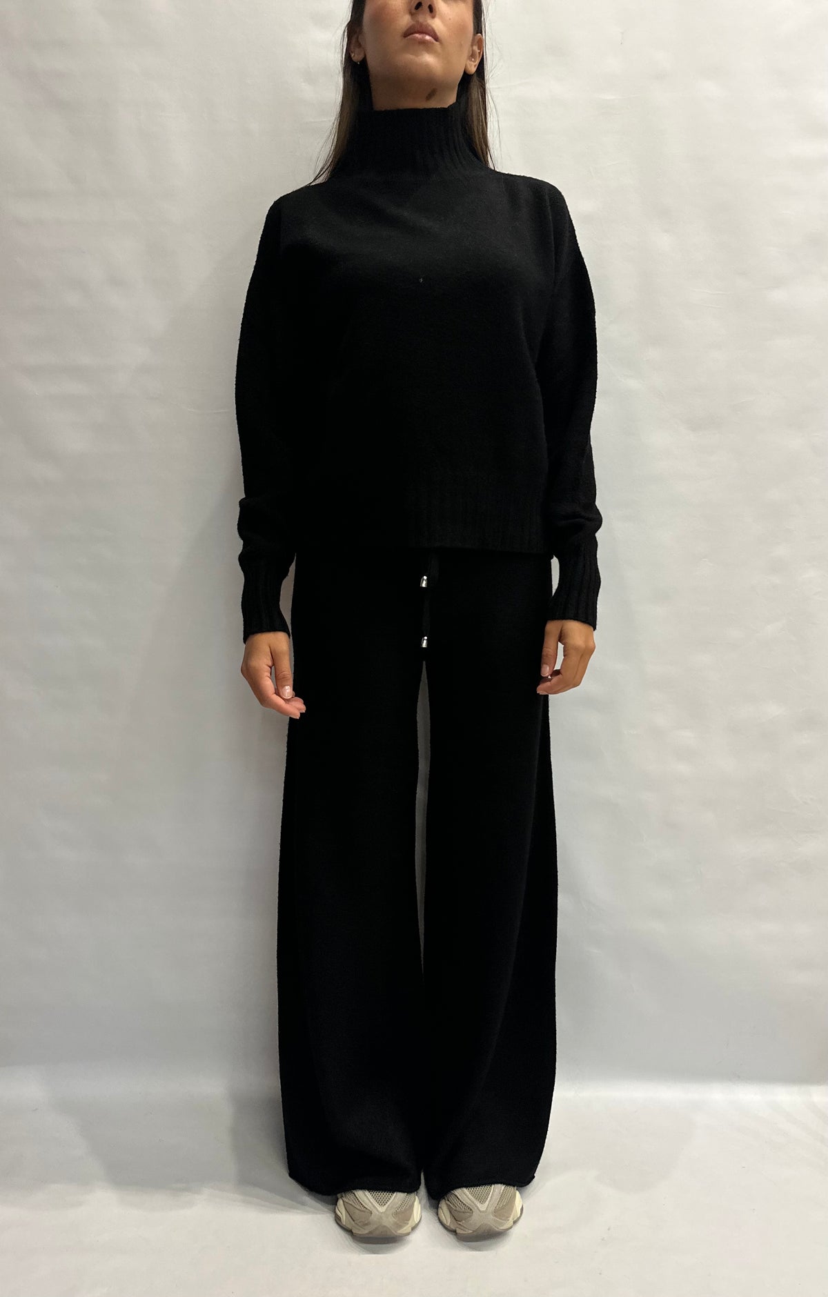 Maglia BLUEJOINT collo a cratere disponibile anche con DUE pantaloni in coordinato , COD: 570284