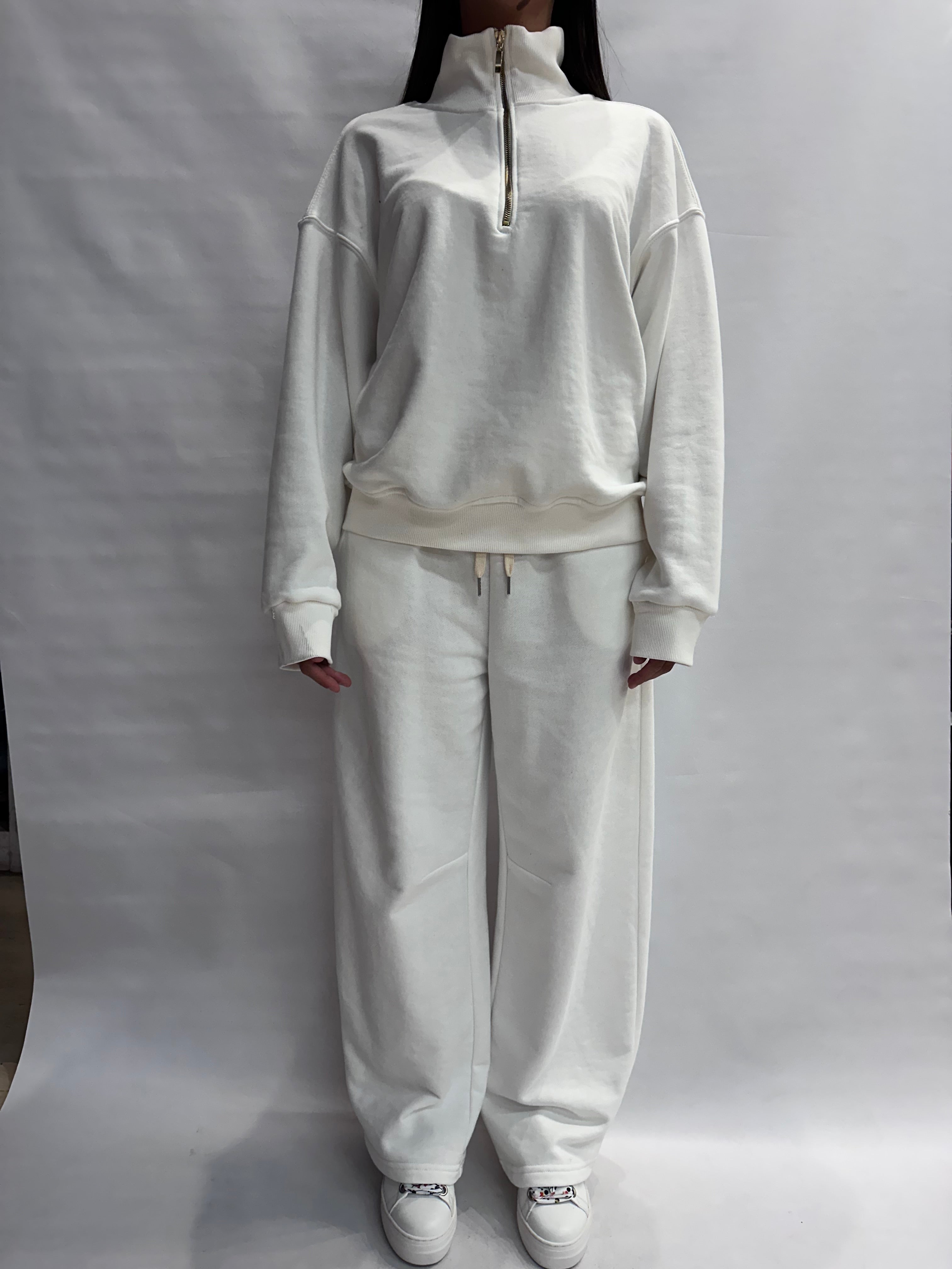 Pantalone TENSIONE IN tuta disponibile anche con felpa in coordinato COD:  26P3707