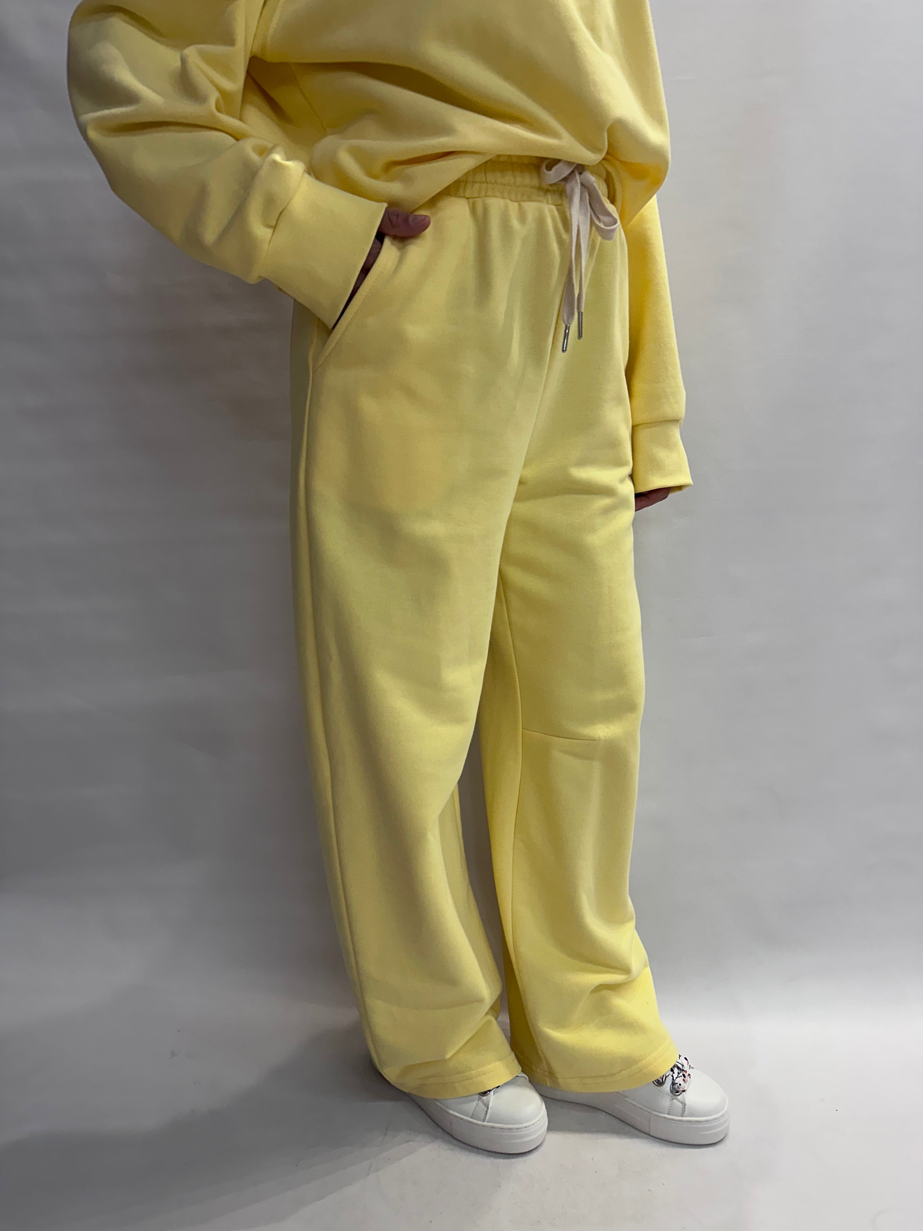 Pantalone TENSIONE IN tuta disponibile anche con felpa in coordinato COD:  26P3707