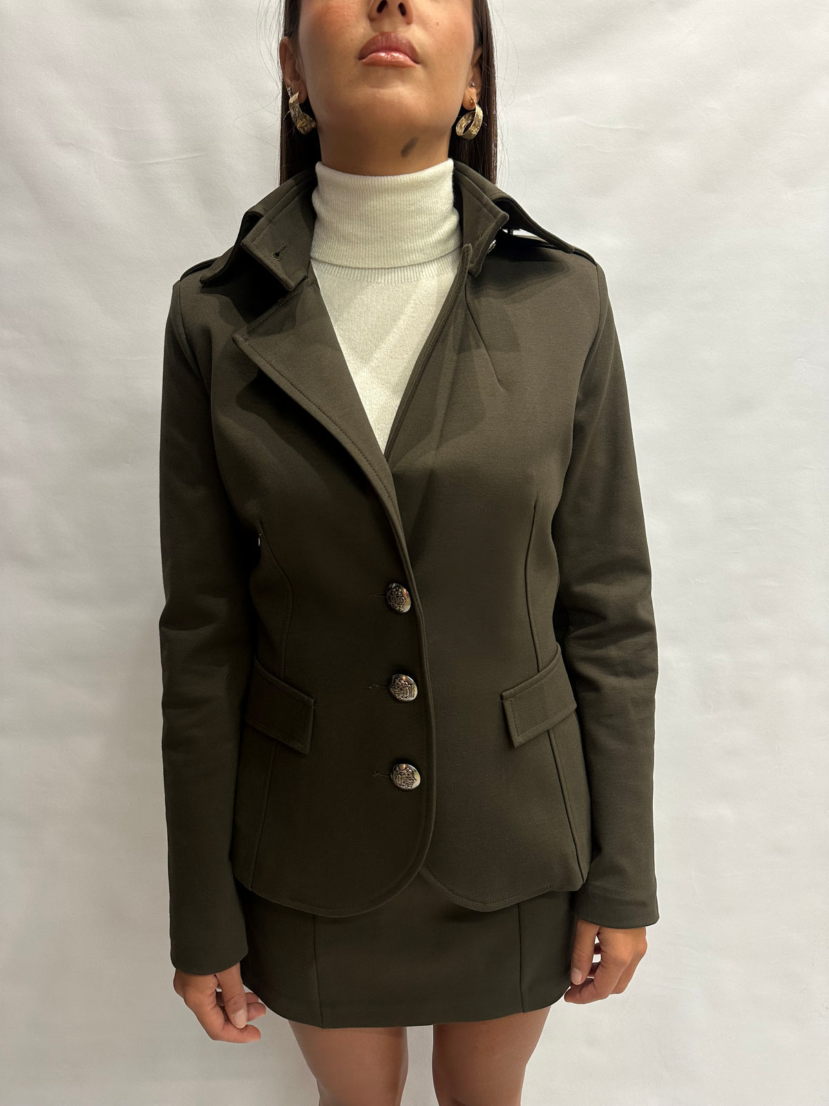 Coordinato RINASCIMENTO composto da pantaloncino e giacca - COD: CFC0132410003 e CFC0132409003
