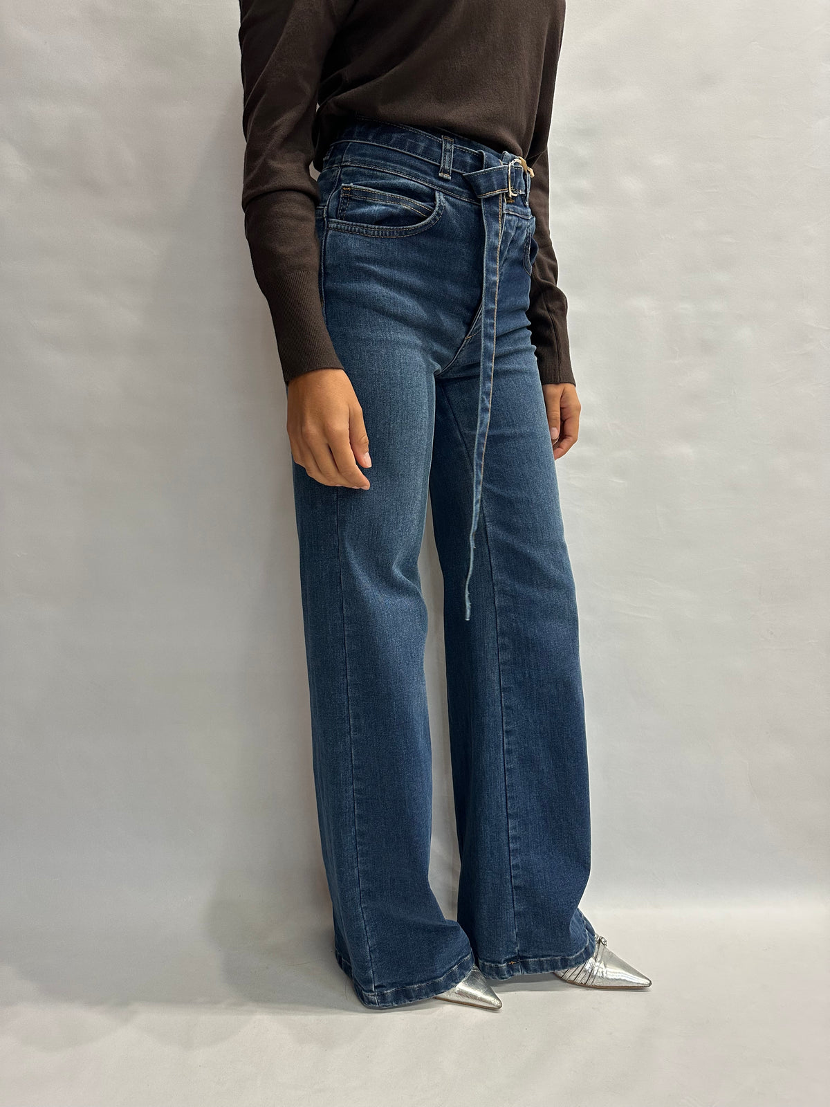 Jeans RINASCIMENTO a palazzo con cintura lunga removibile in dotazione -  COD: CFC0129905003