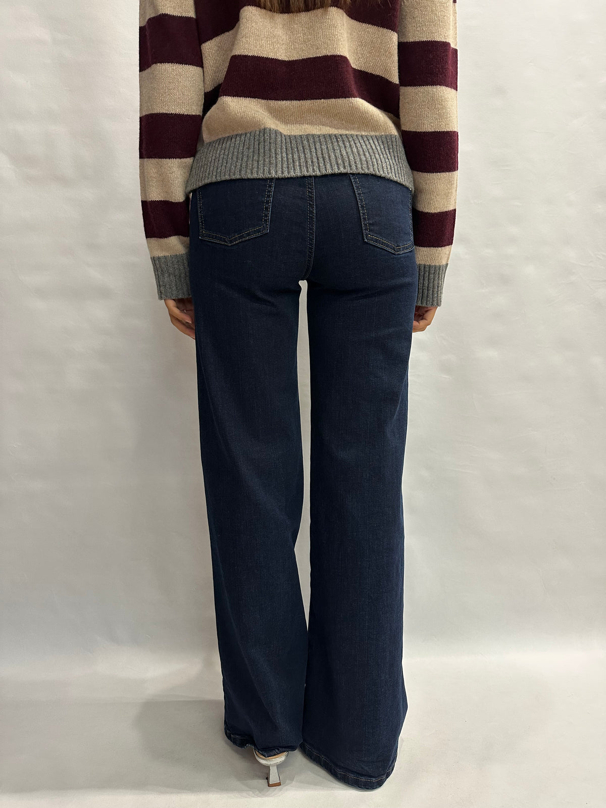 Jeans RINASCIMENTO a palazzo Blu Scuro -  COD: CFC0129938003