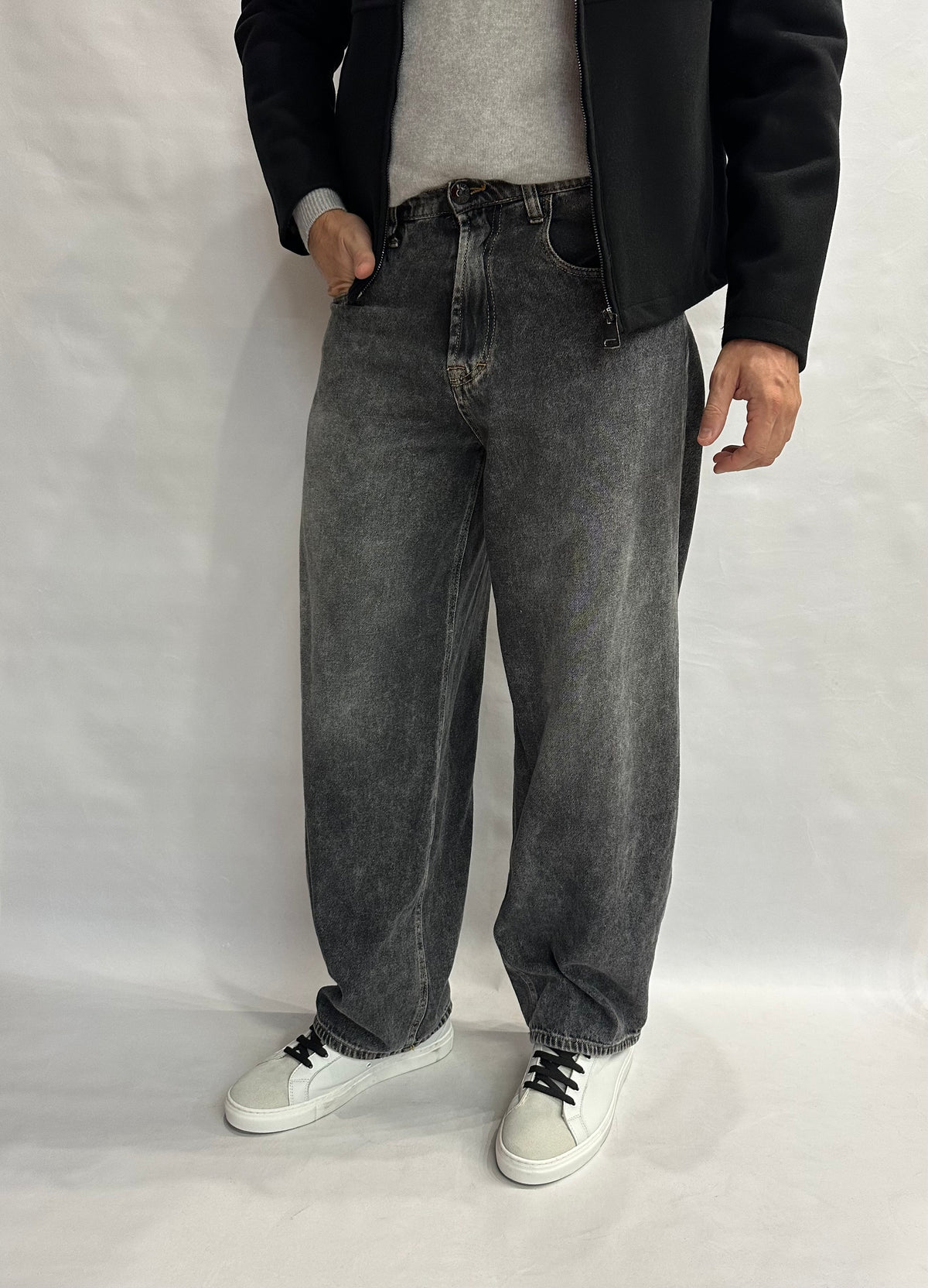 Jeans IMPERIAL 100% Cotone modello baggy, gamba rilassata, vita alta con lavaggio effetto vissuto - COD: PE8DMBDW5T