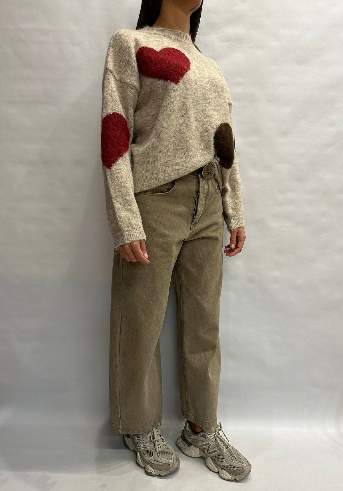 Maglione BLUEJOINT regular con cuori variante Beige, COD: M94095