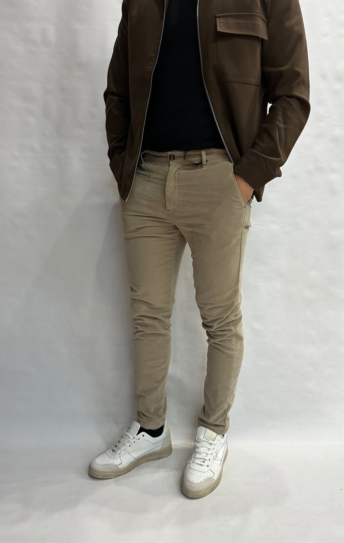 Pantalone BERNA modello chino  in velluto armaturato - COD: 252136245