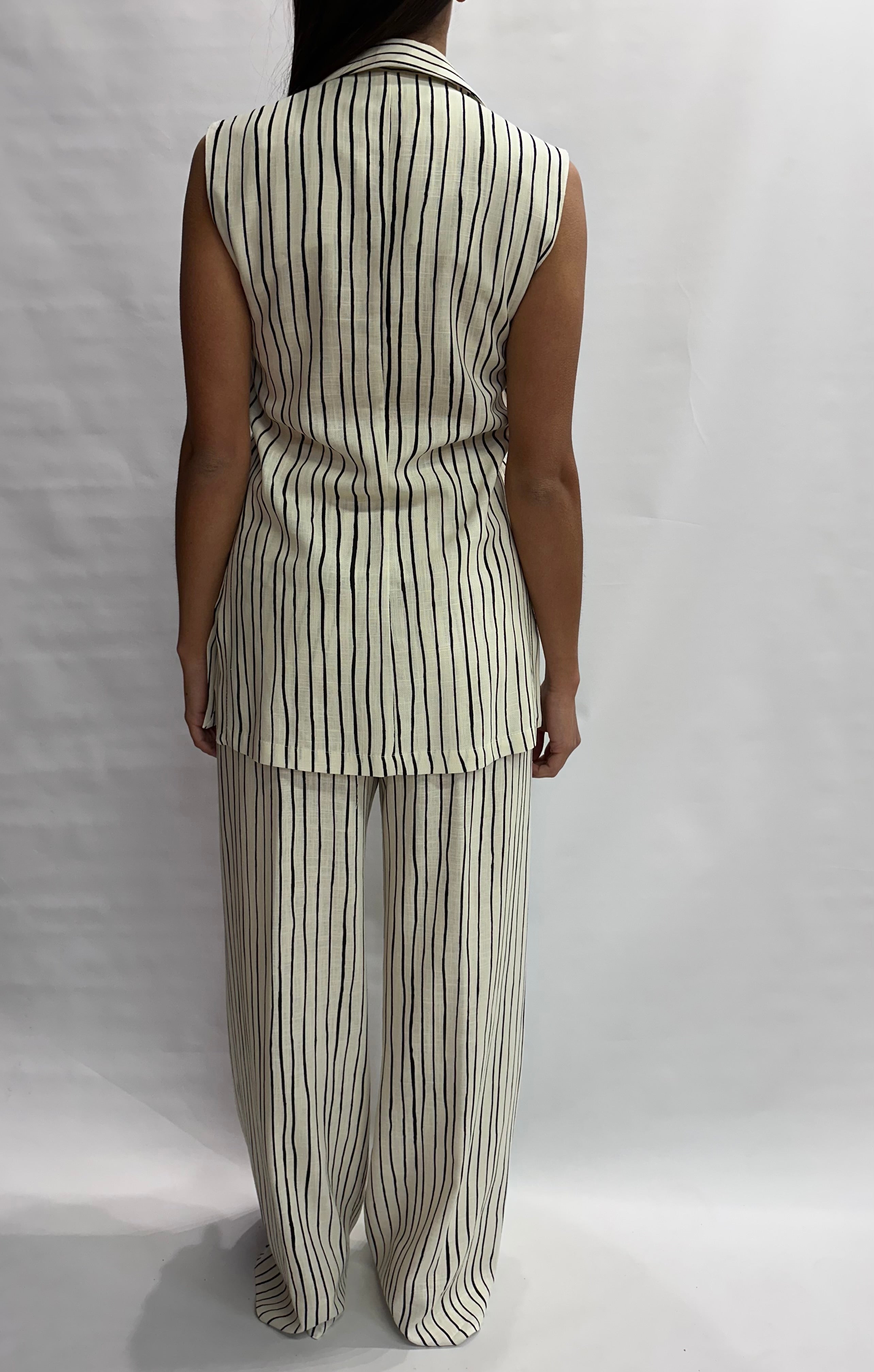Tailleur RINASCIMENTO gessato composto da pantalone e gilet , COD: CFC0128872003 E CFC0128924003