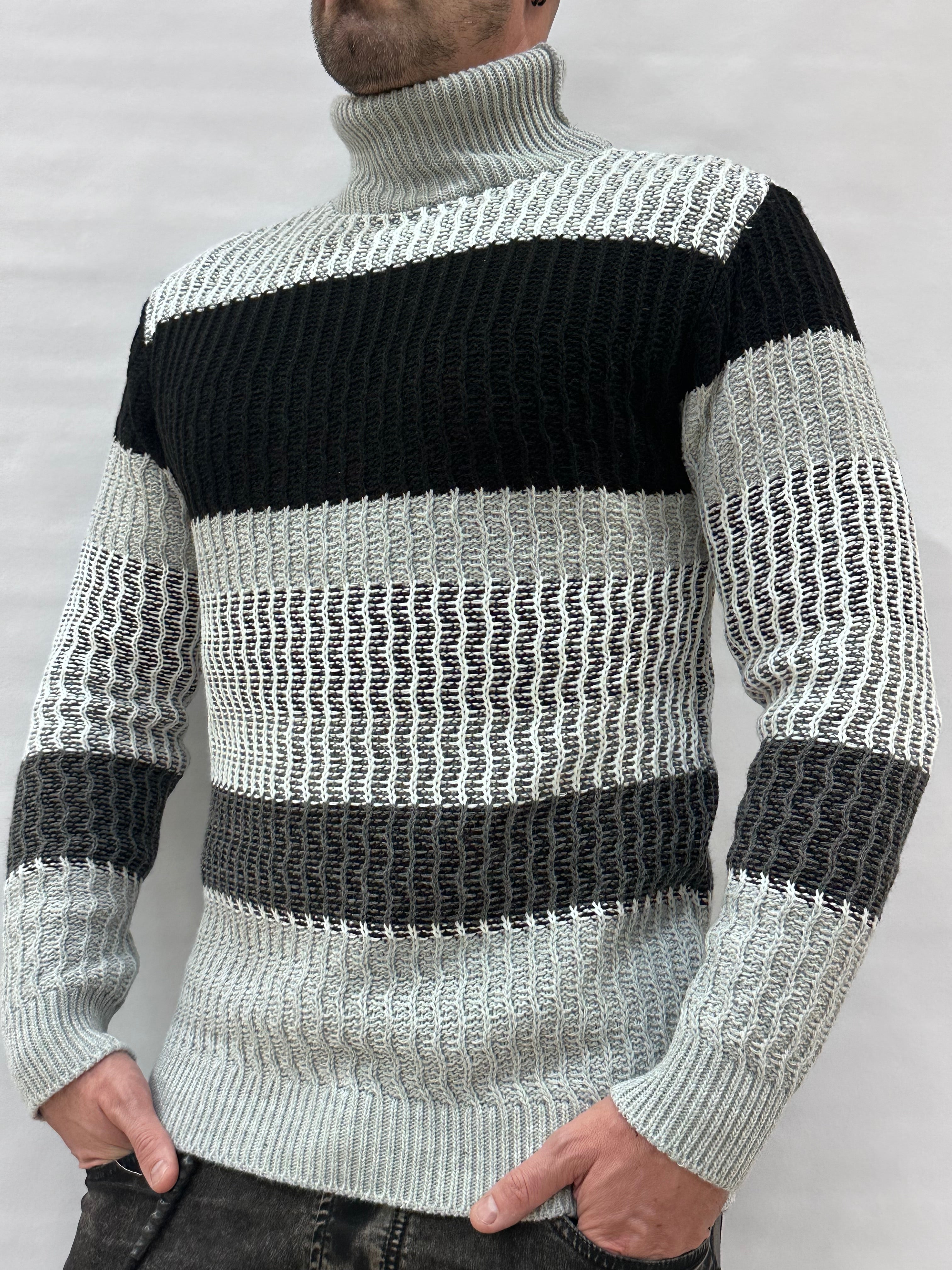 Dolcevita IMPERIAL a righe irregolari Bianche e Nere su fondo Grigio , Cod: M81411171