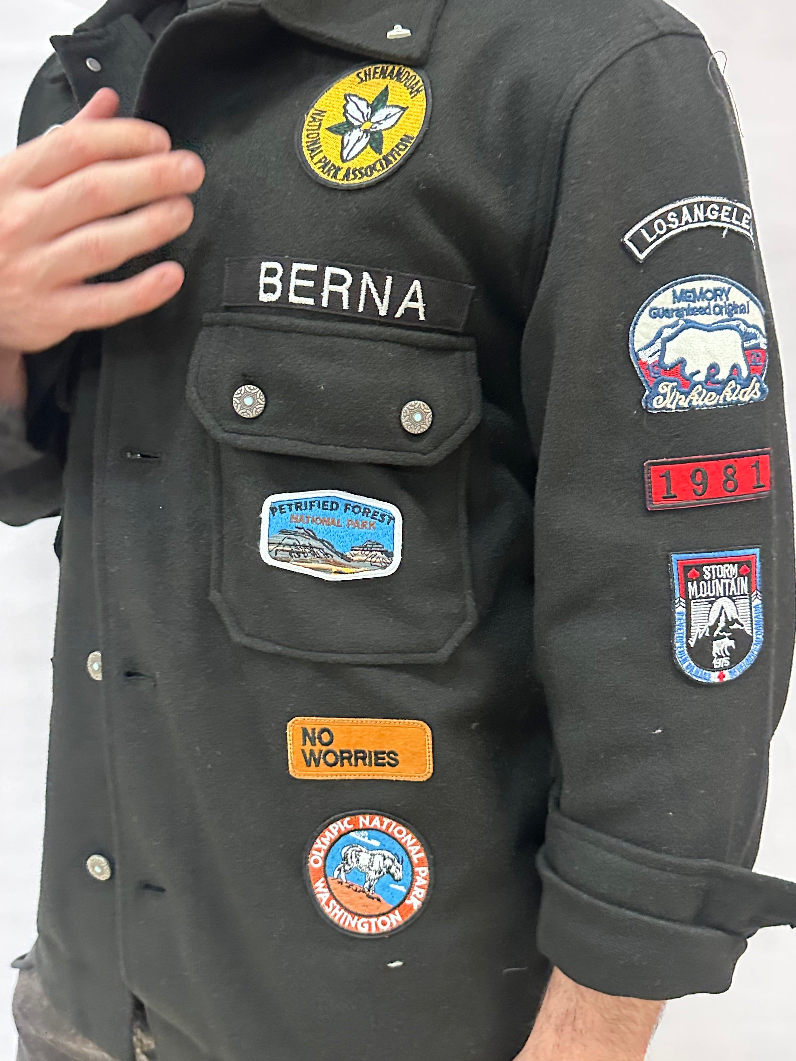 Camiciona/Sahariana BERNA in lana con patches - Cod: 2523061